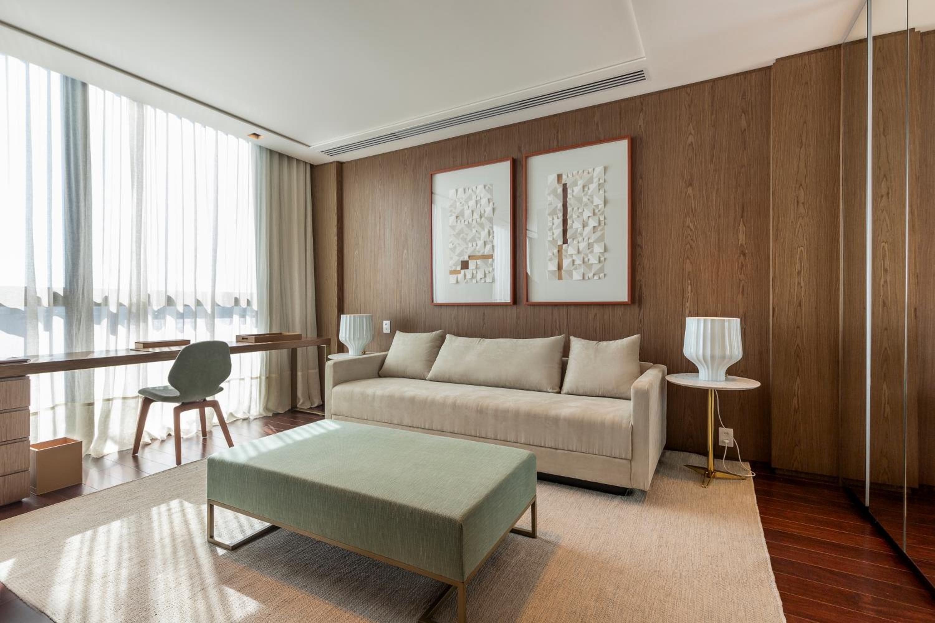 Executive Suite