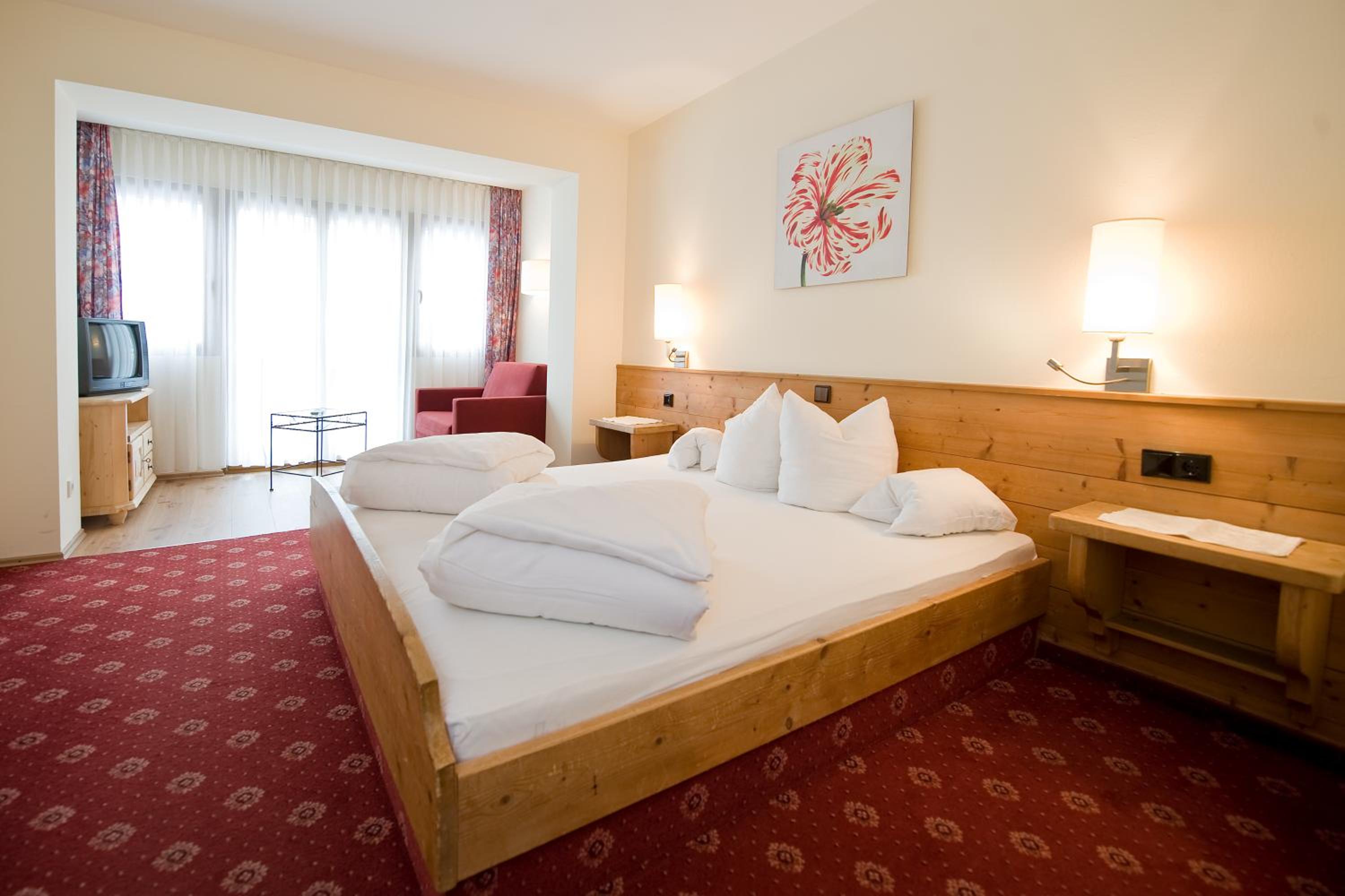 Double Room with Garden View - Photo 1