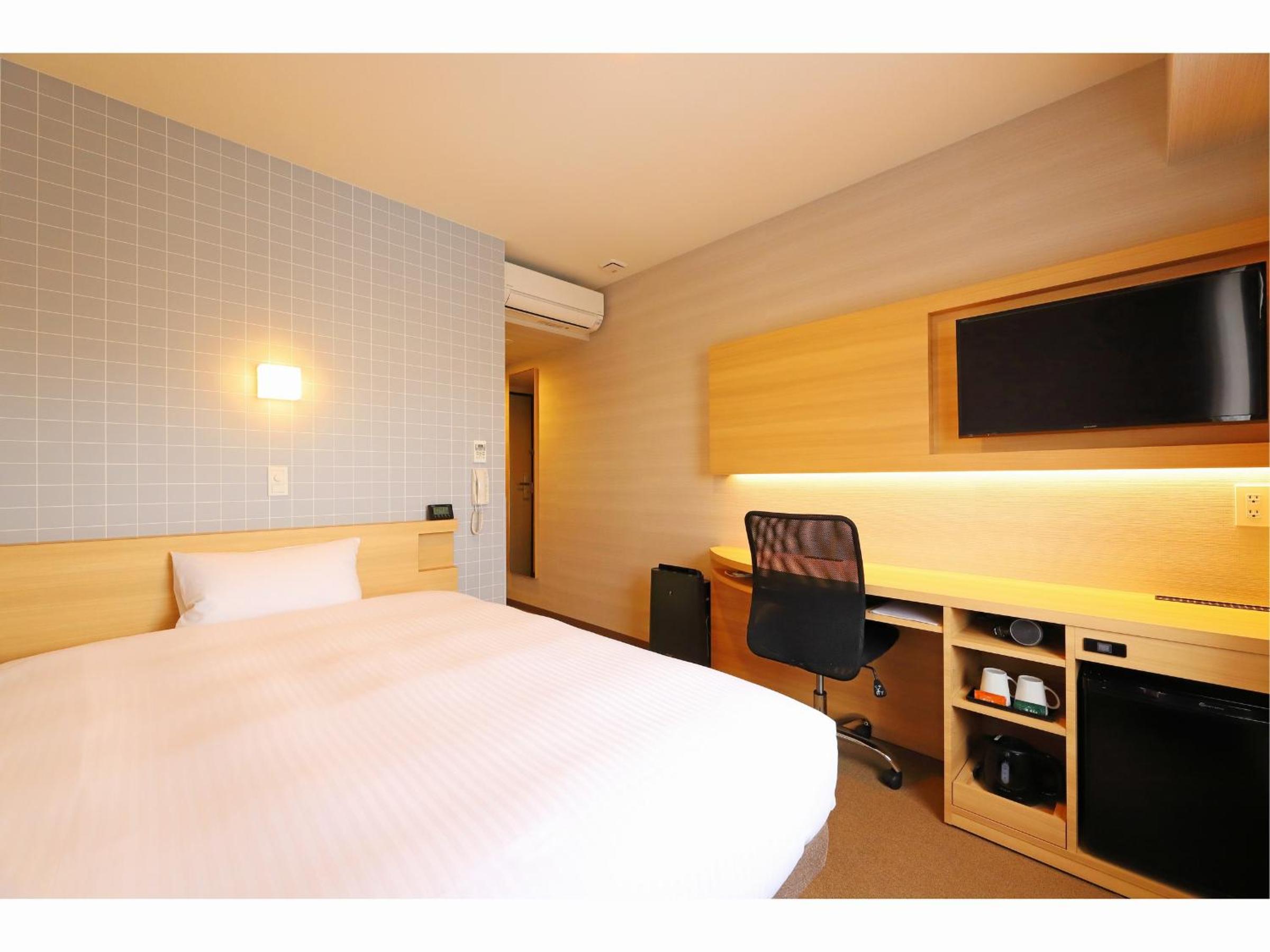 Single Room - Non-Smoking - Photo 1