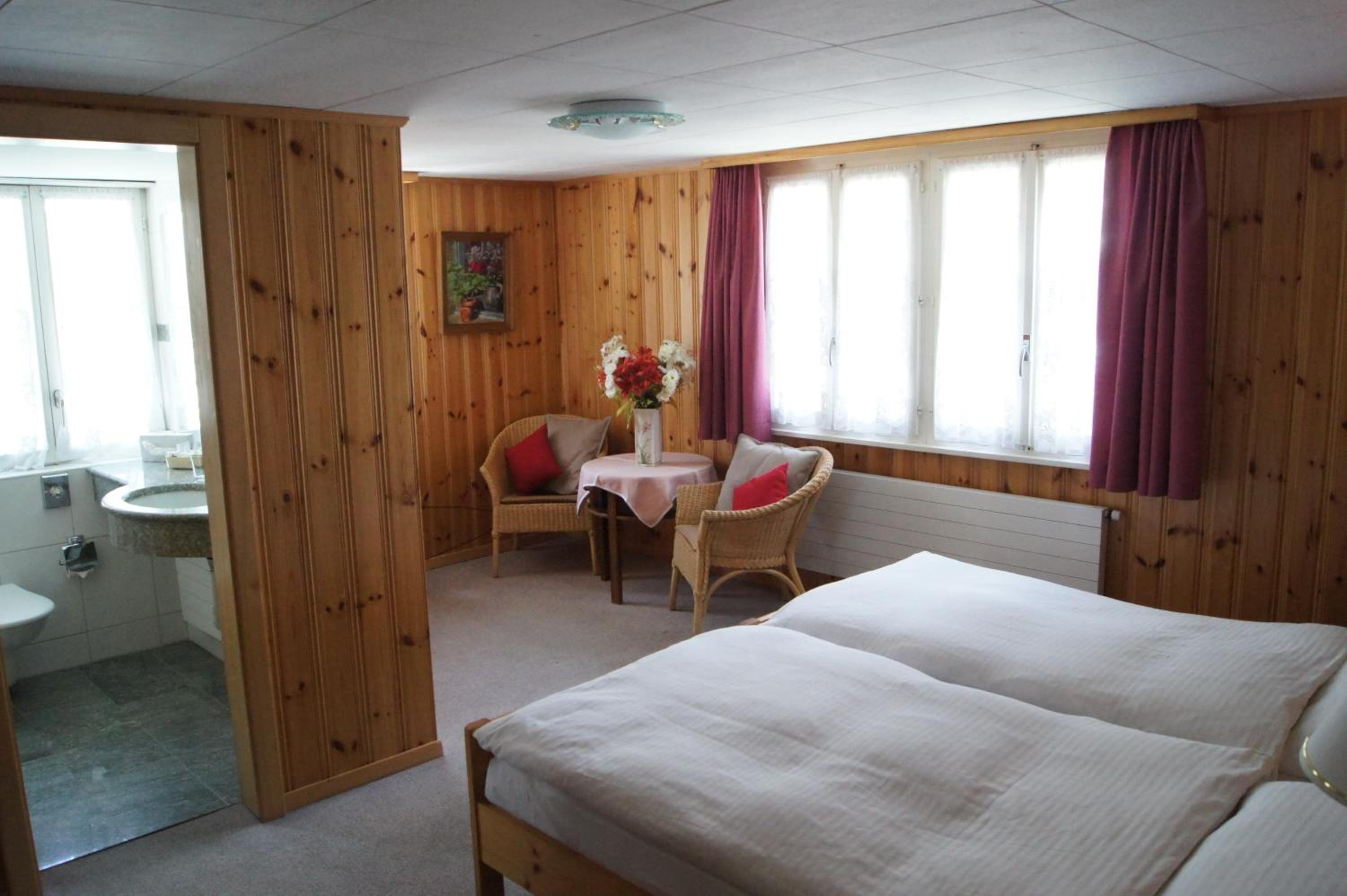 Double or Twin Room - Photo 10