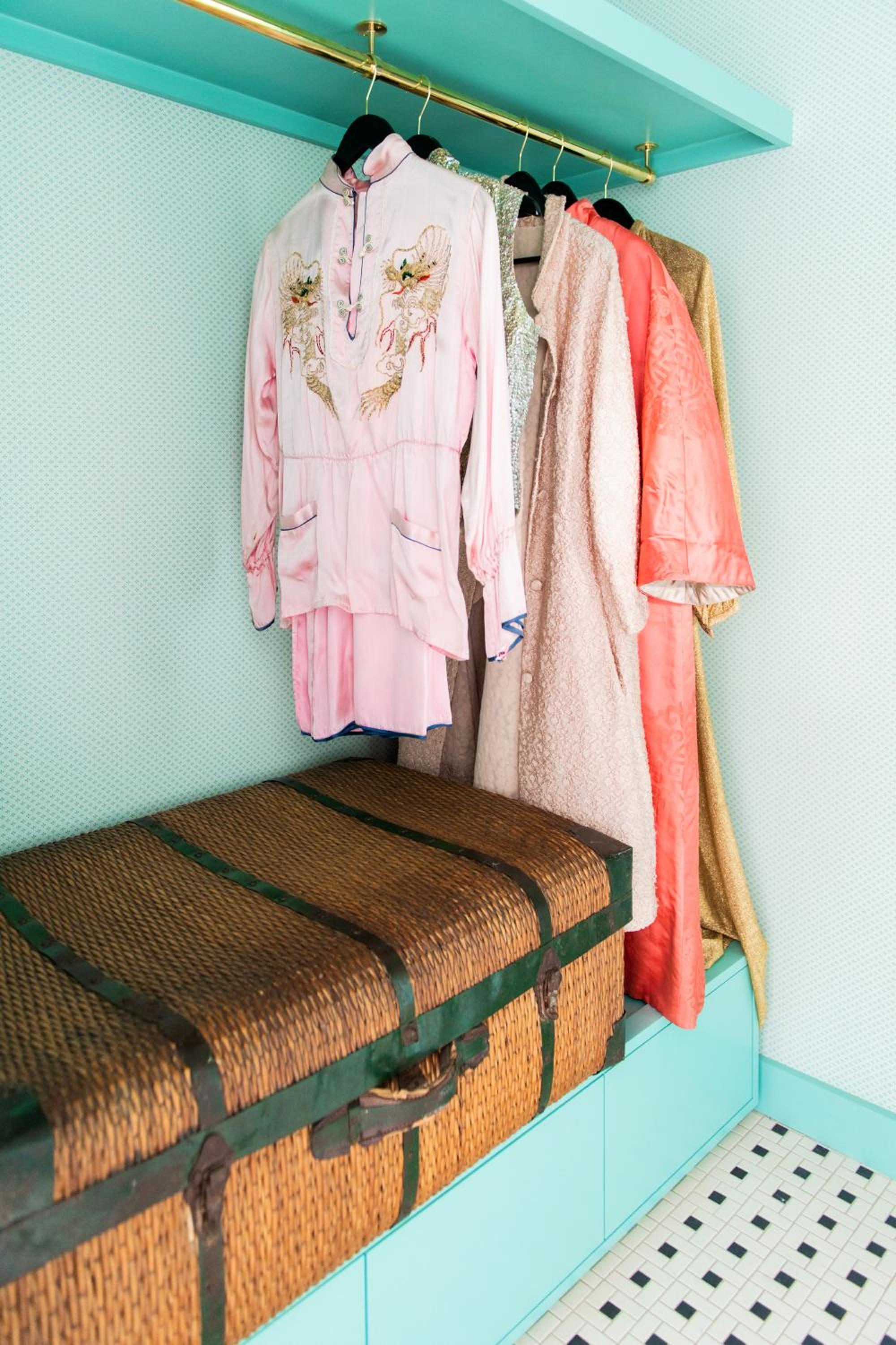 Deluxe Queen Room - Photo 2