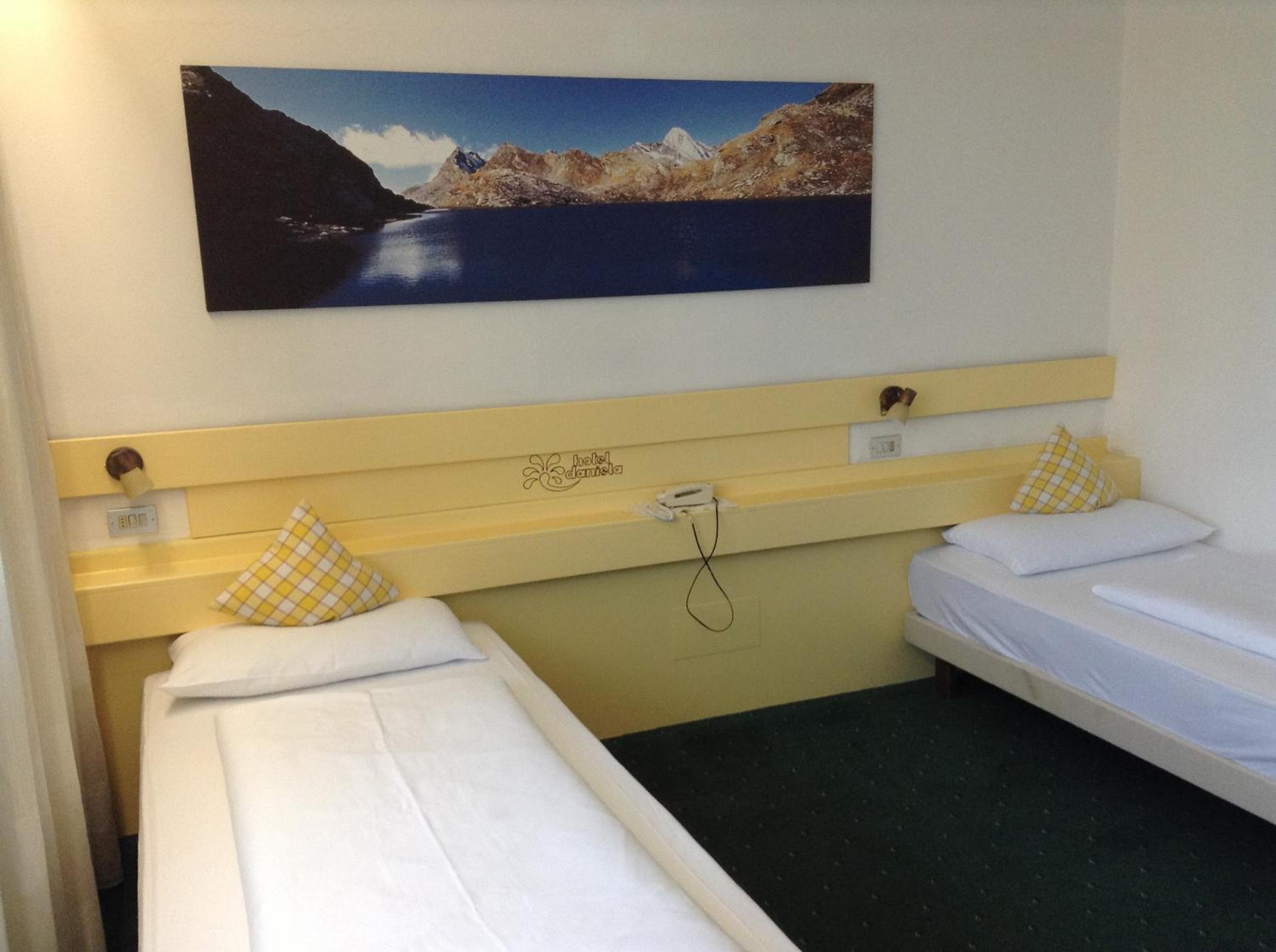Double Room - Photo 7