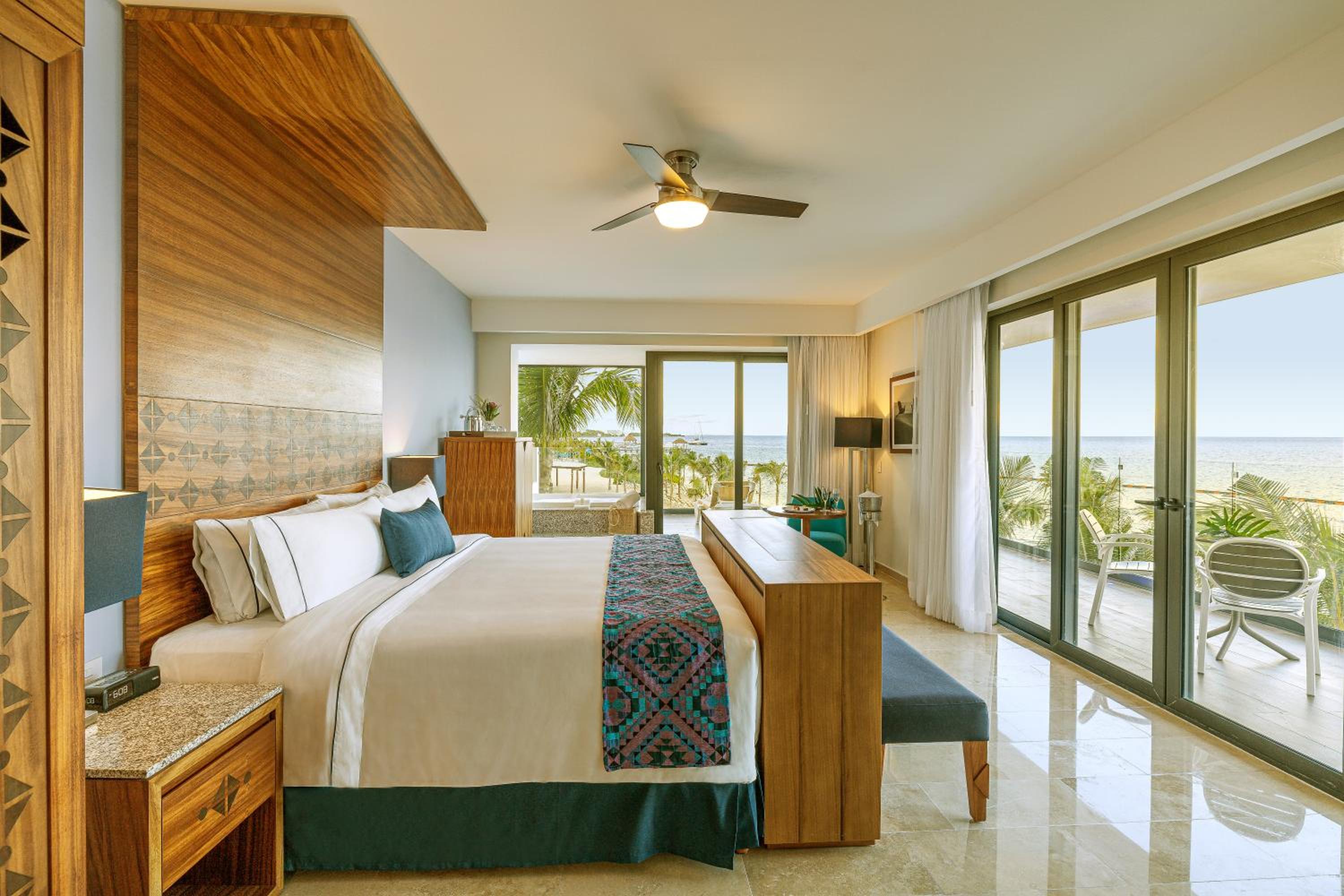 Suite with Spa Bath