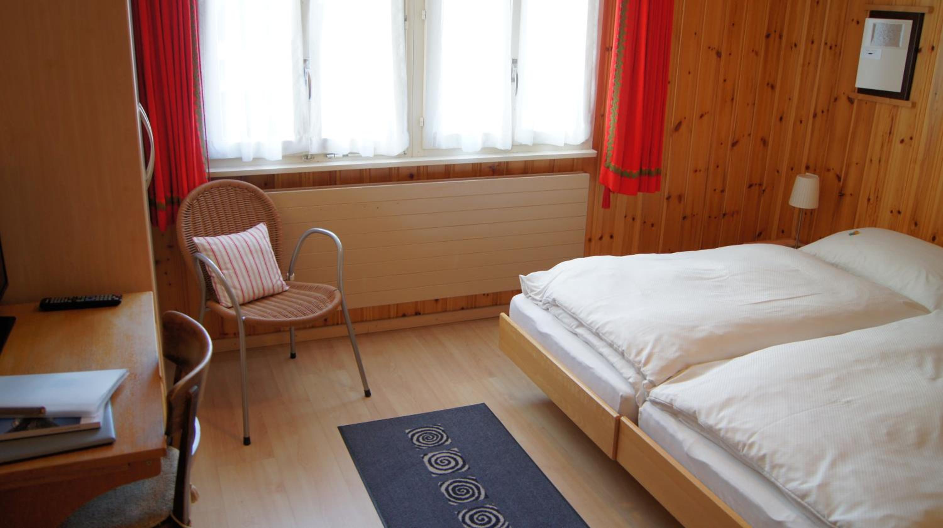 Double or Twin Room - Photo 3