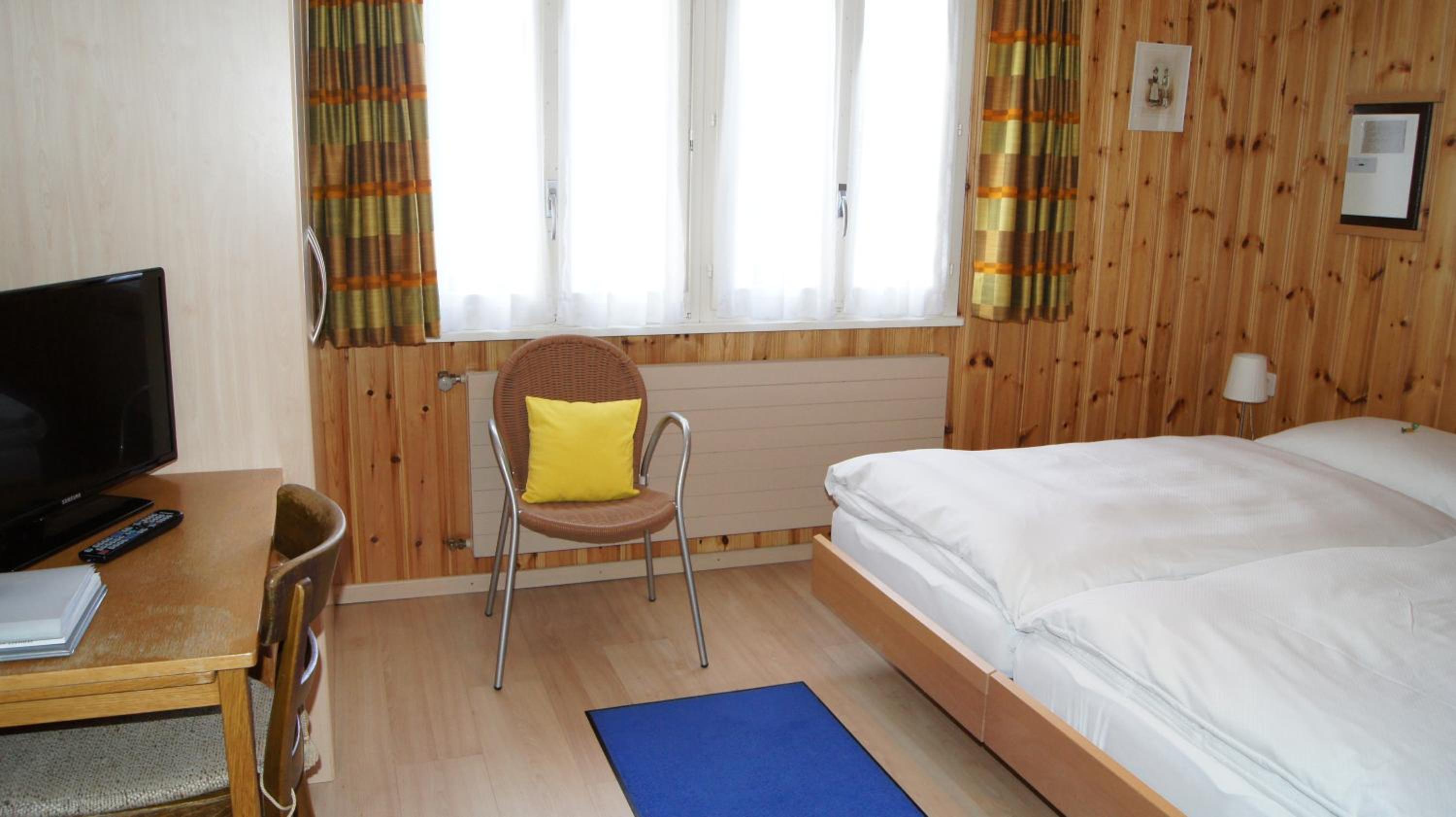Double or Twin Room - Photo 1