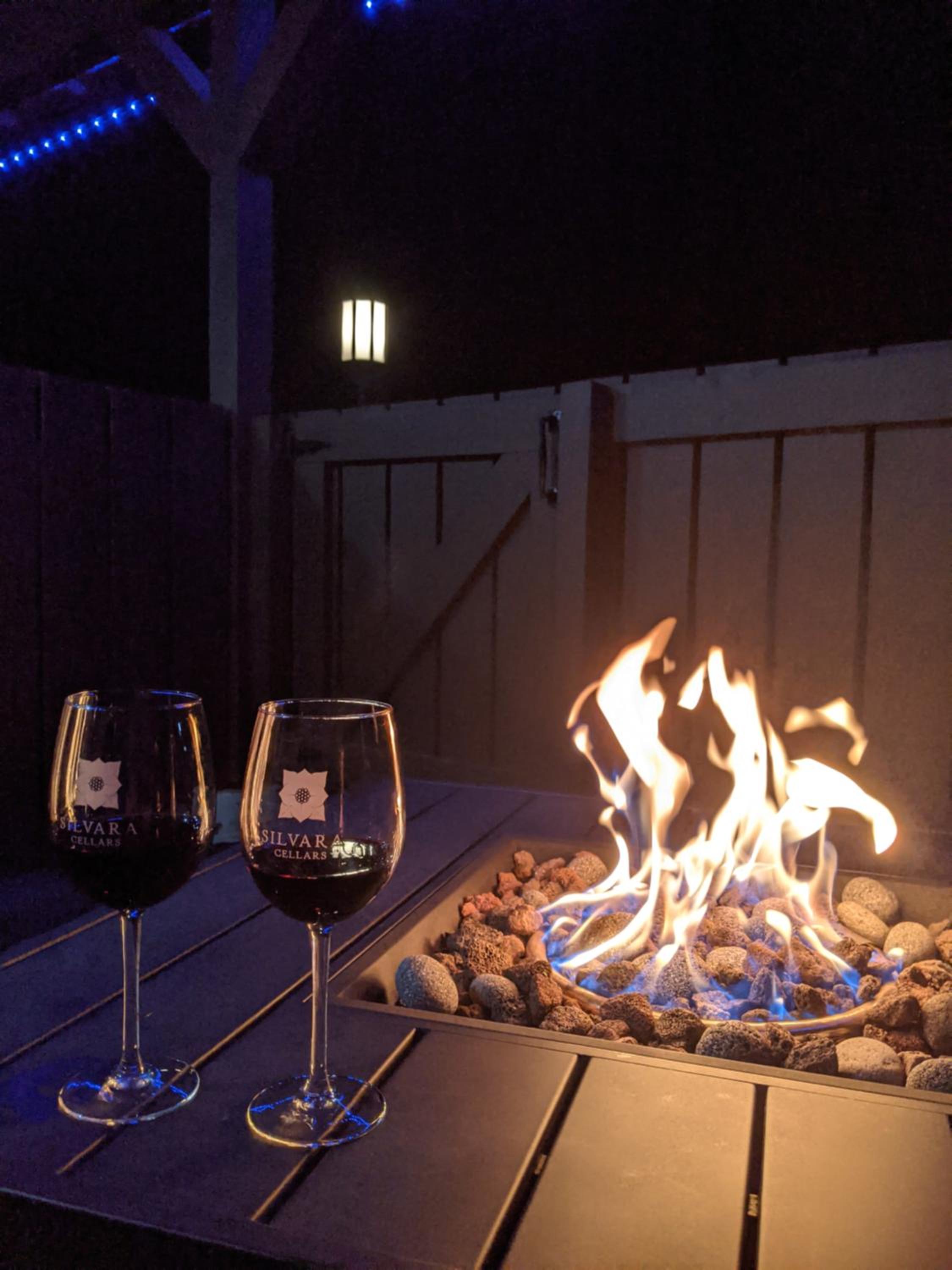 Superior King Room with Patio - Photo 2