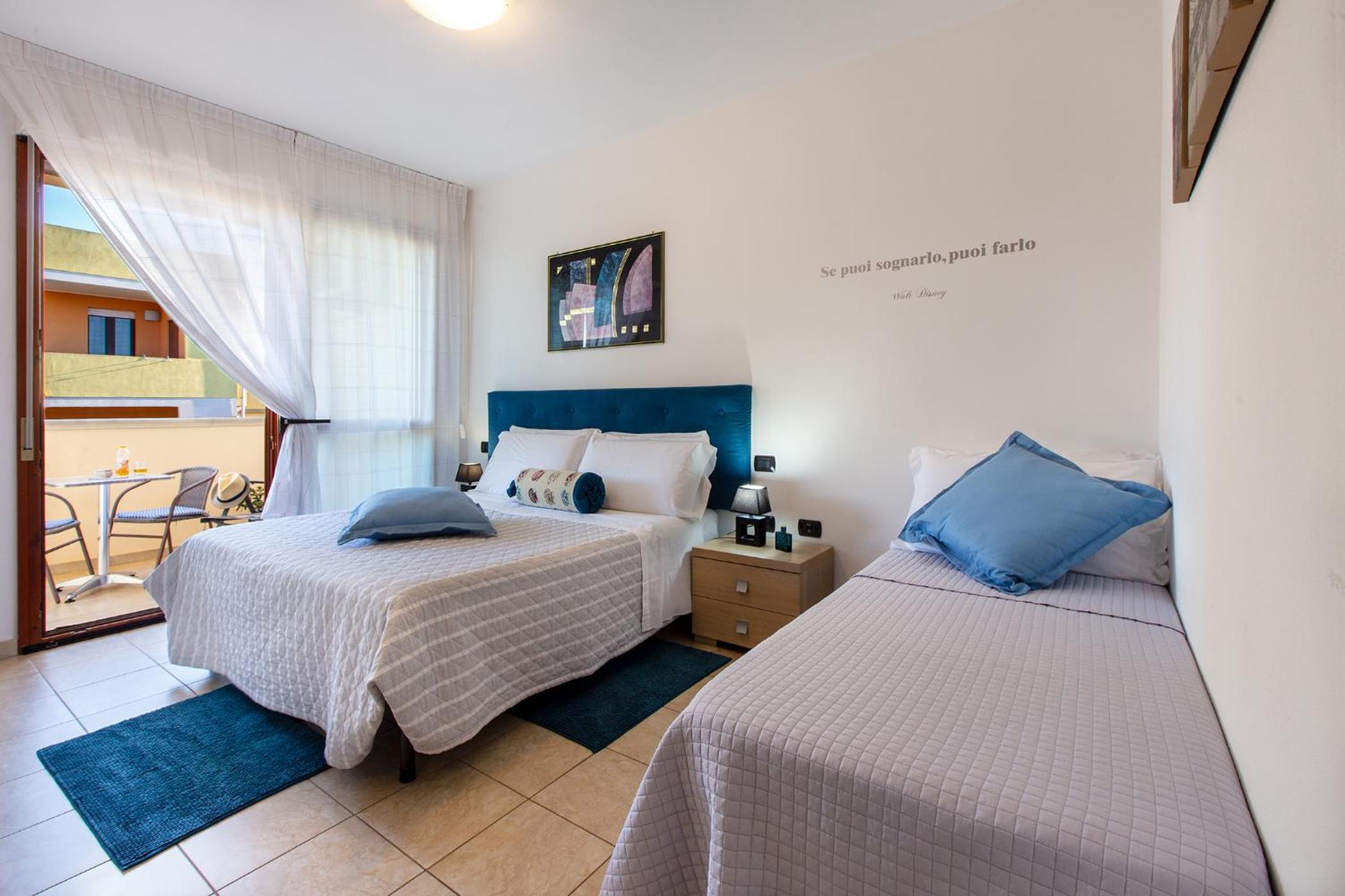 Triple Room with Private Bathroom photo 3