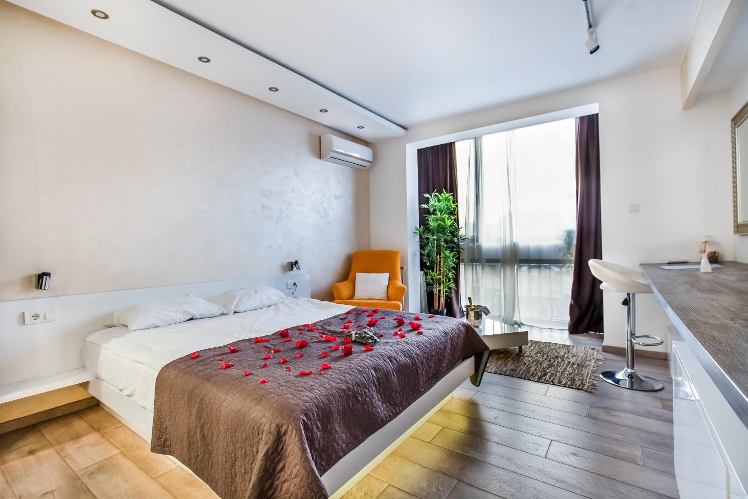 Standard Apartment