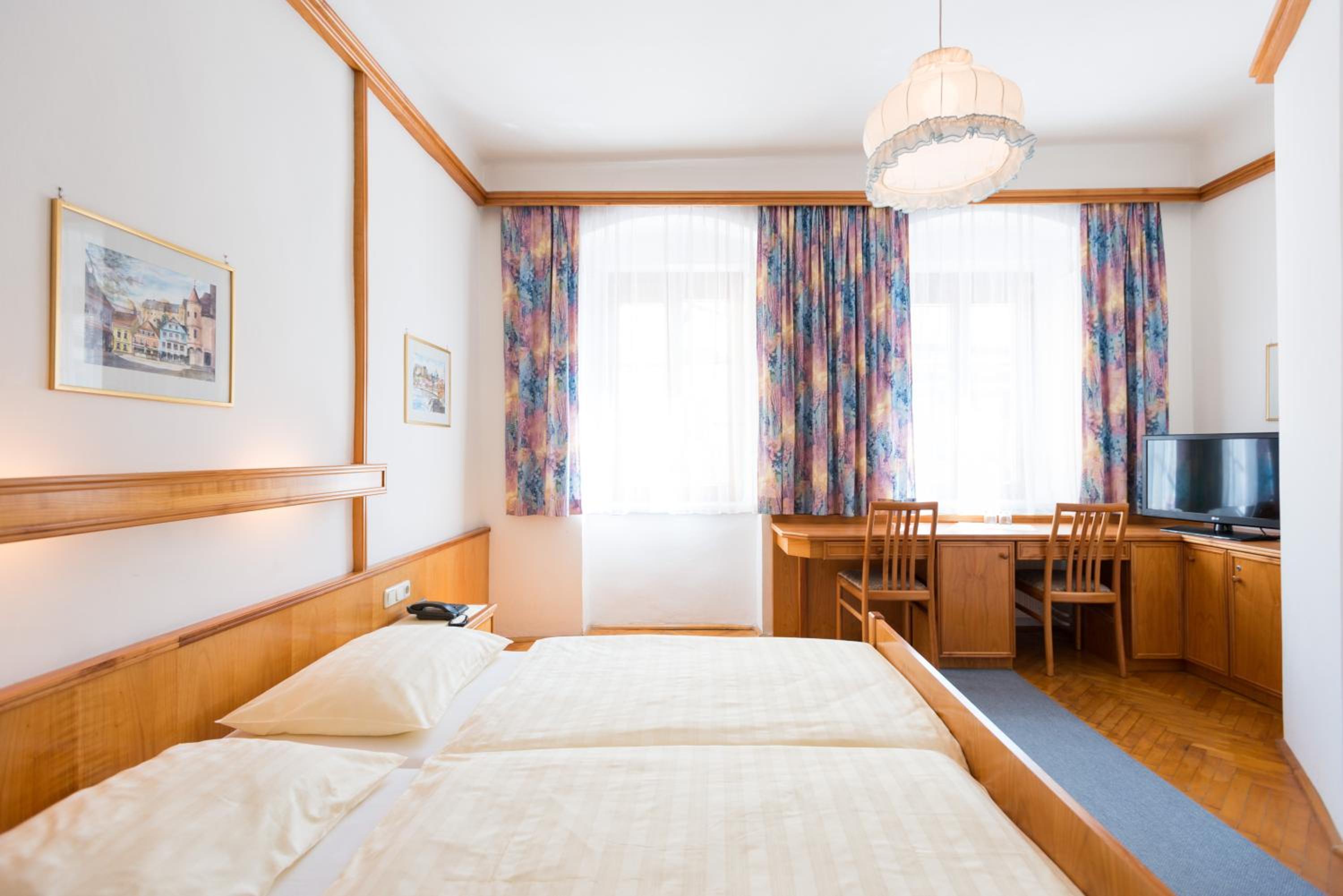 Double Room - Photo 1