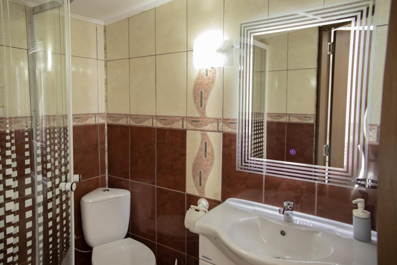 Deluxe Double Room with Balcony - Photo 3