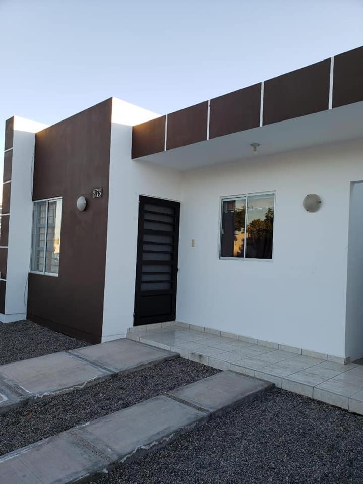 Two-Bedroom House - Photo 29