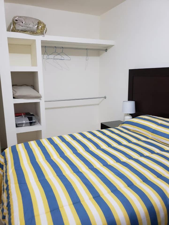 Two-Bedroom House - Photo 10