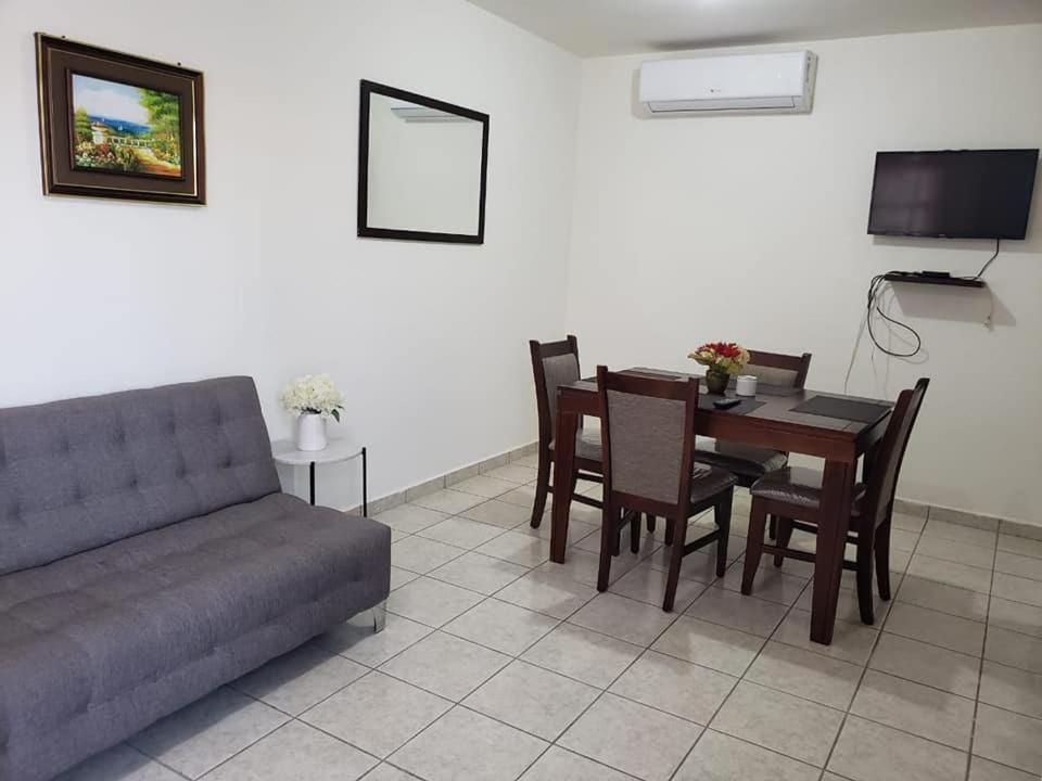 Two-Bedroom House - Photo 13
