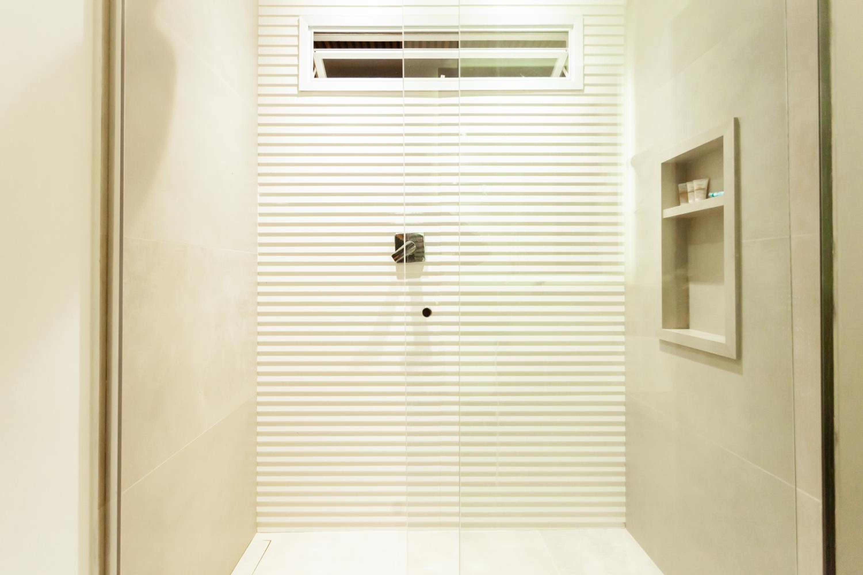 Premium Suite (Annex Building) - Photo 12