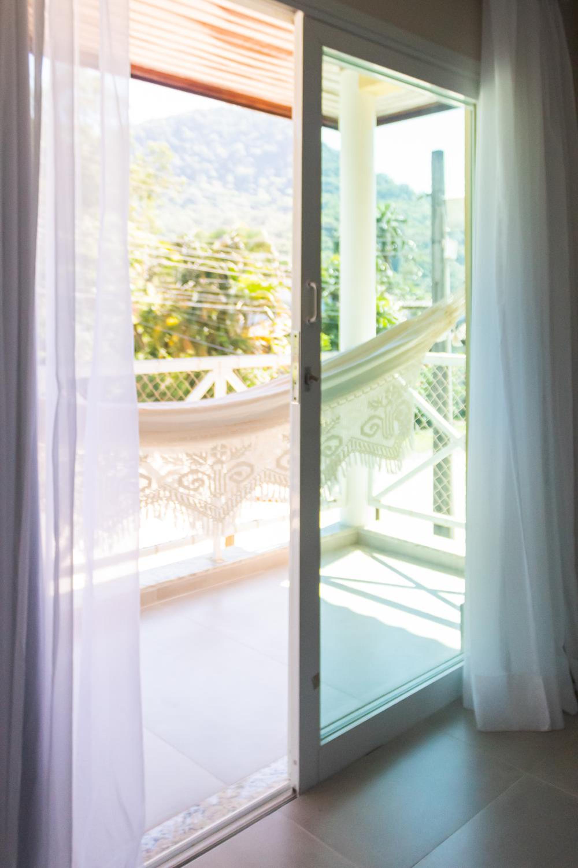 Deluxe Suite - Photo 10