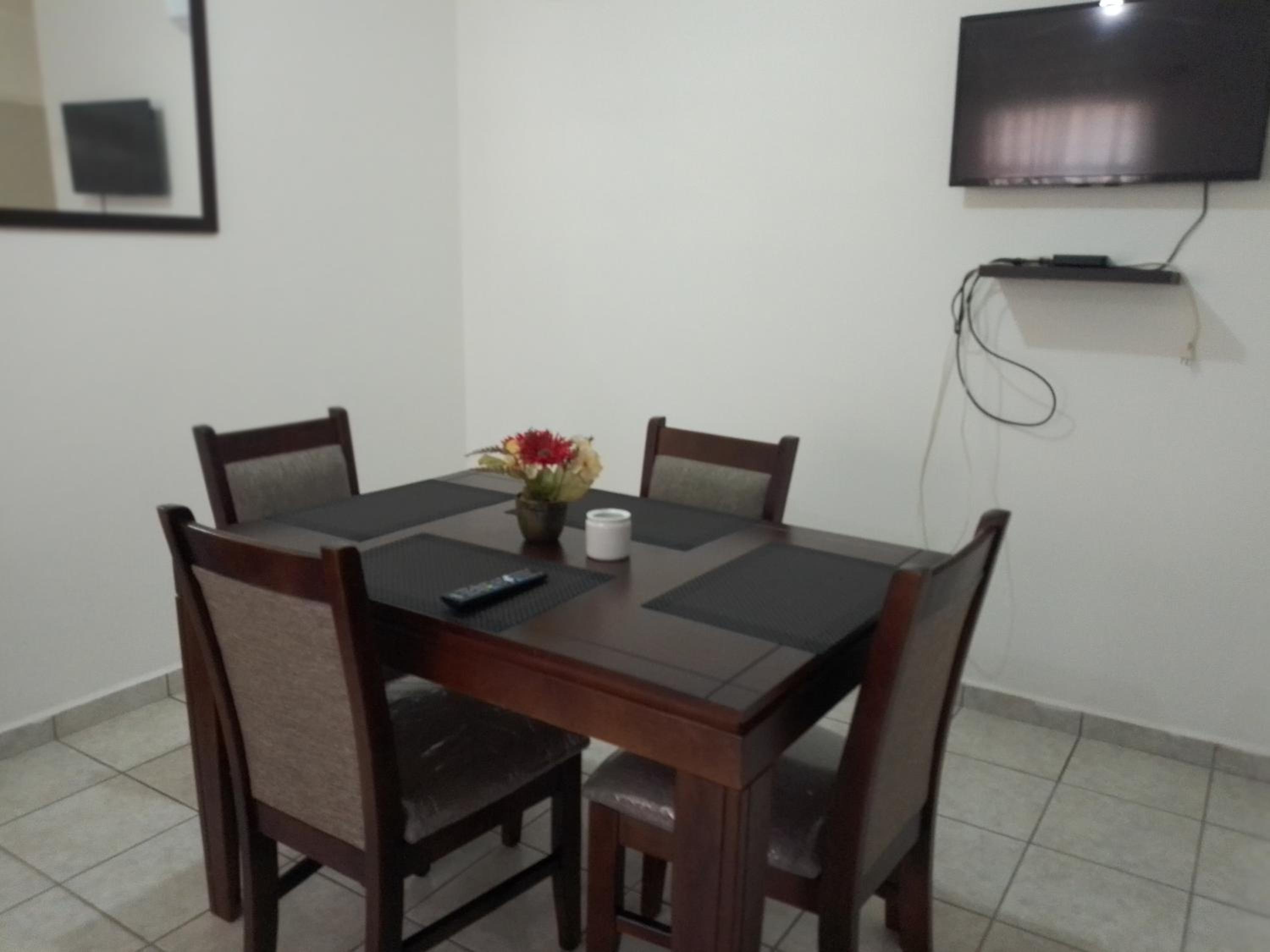 Two-Bedroom House - Photo 24