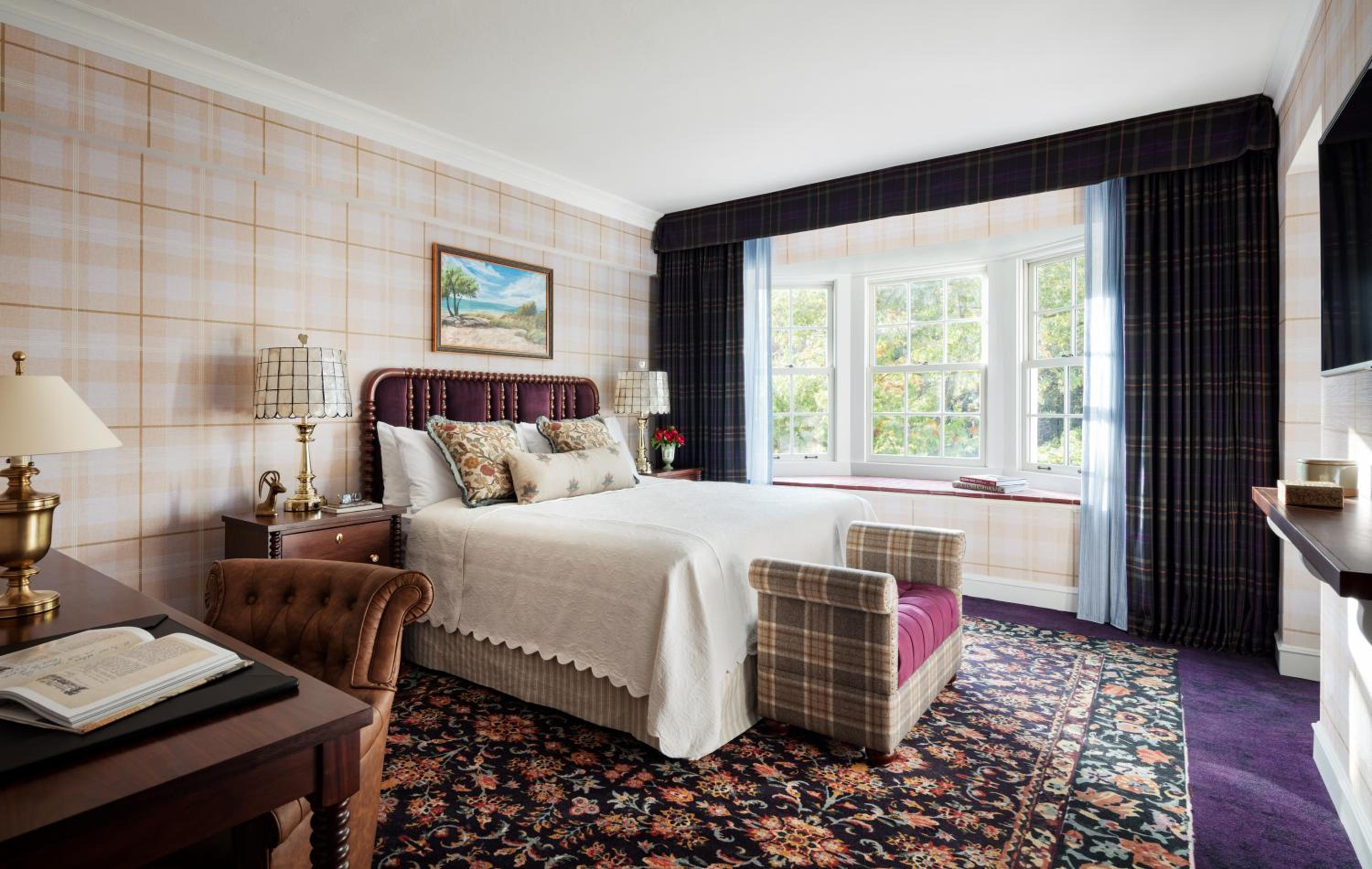 King Room with Bath Tub - Mobility Access - Photo 4