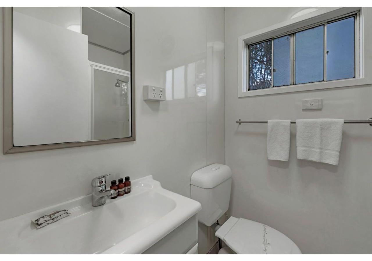 Economy 1 Bedroom Cabin - Photo 2