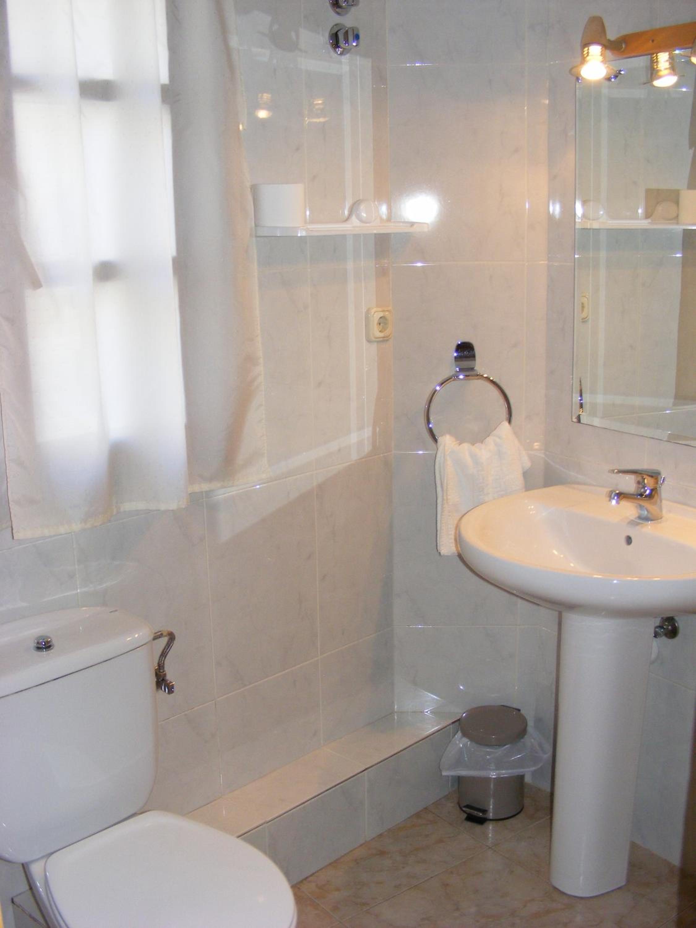 One-Bedroom Apartment (2 Adults) photo 2