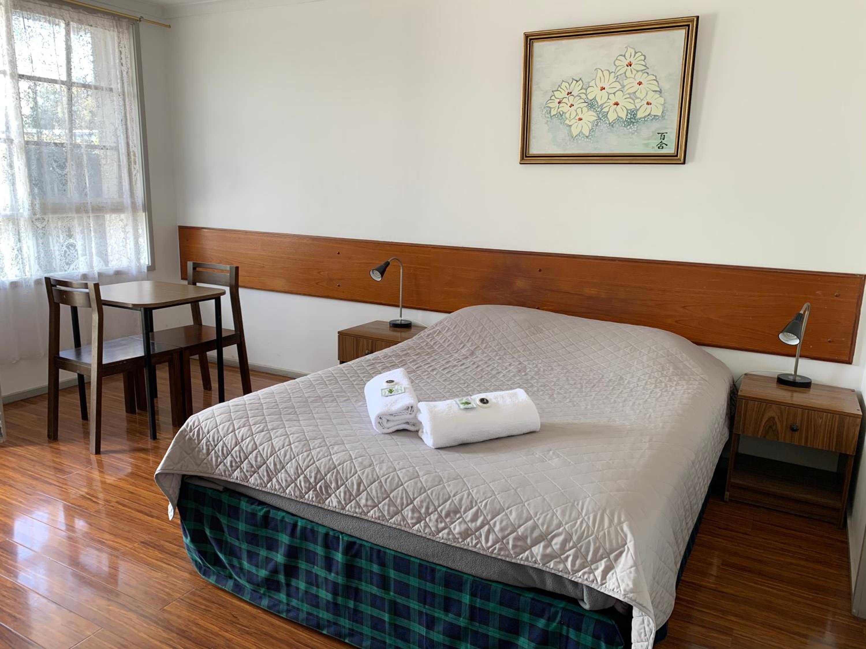 Standard Queen Room photo 1