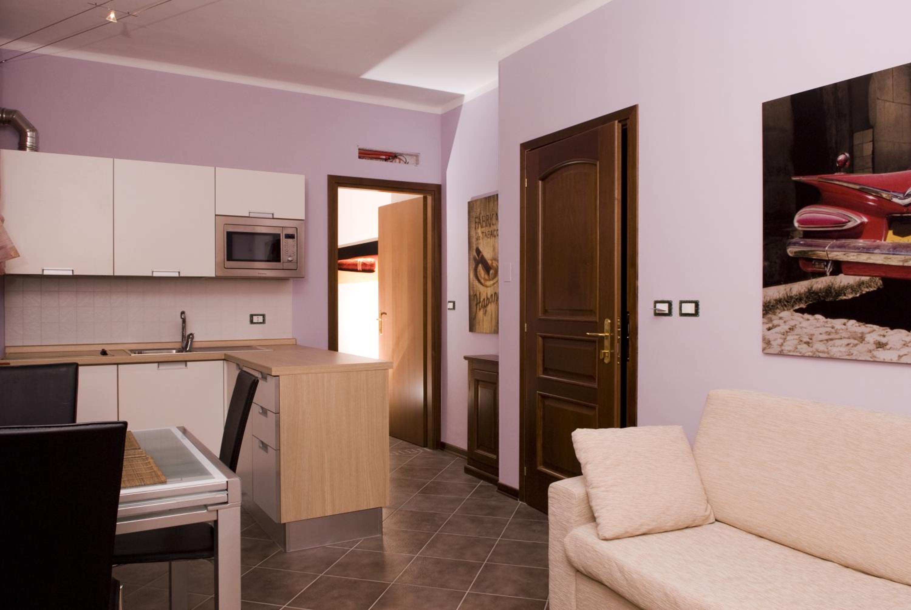 One-Bedroom Apartment (2 Adults) photo 3