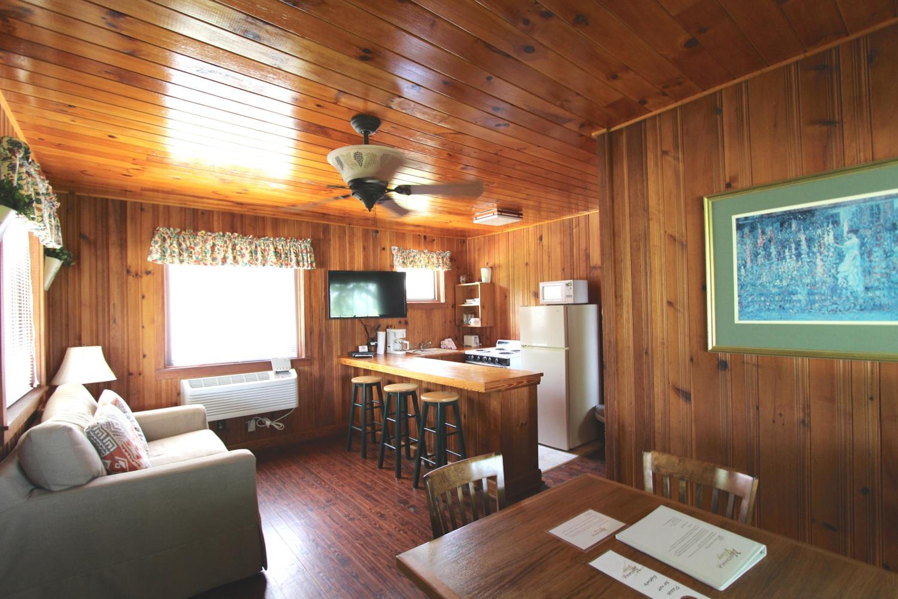 One-Bedroom Cottage