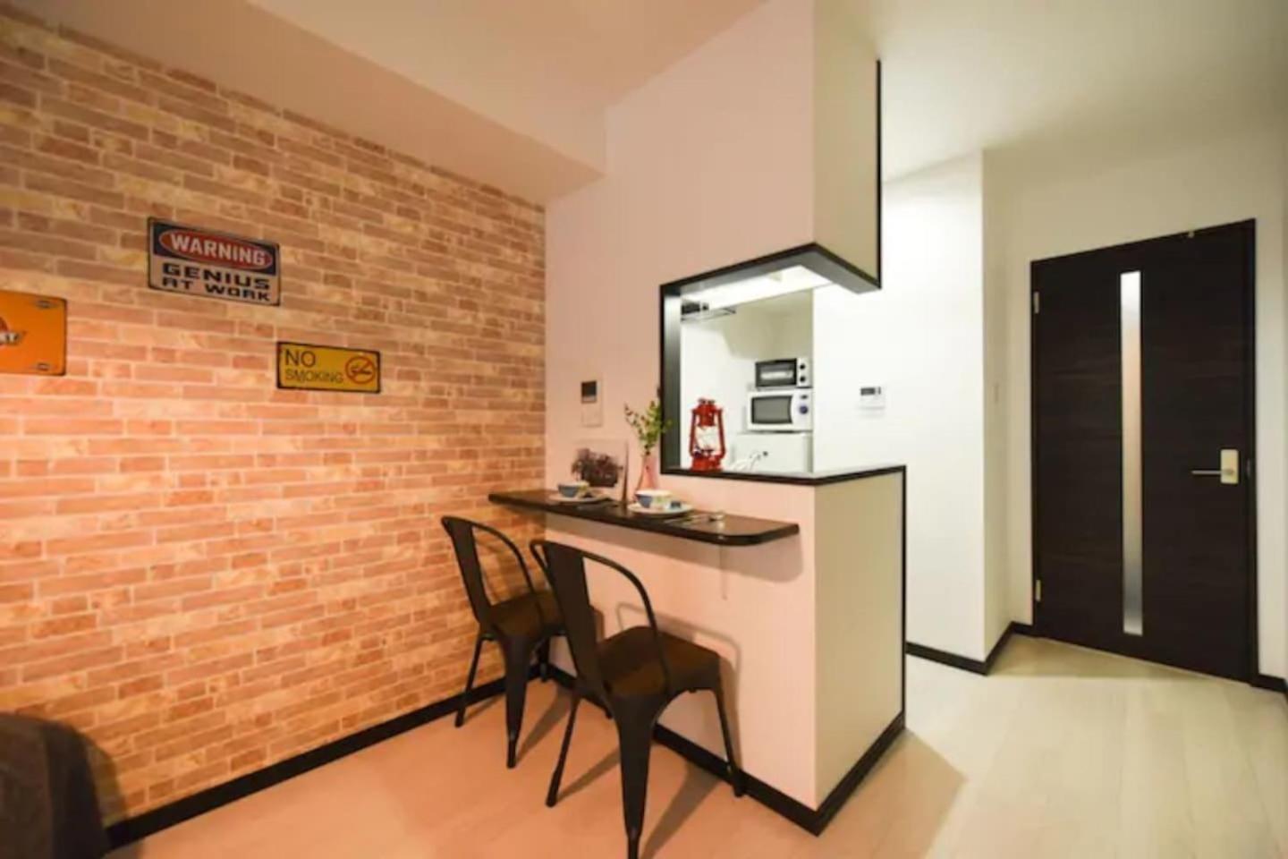 One-Bedroom Apartment photo 3