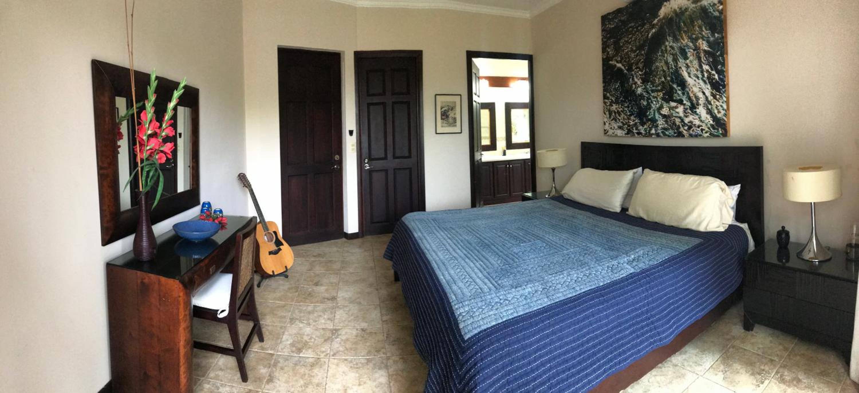 Luxury Condominium with Pool View  photo 3
