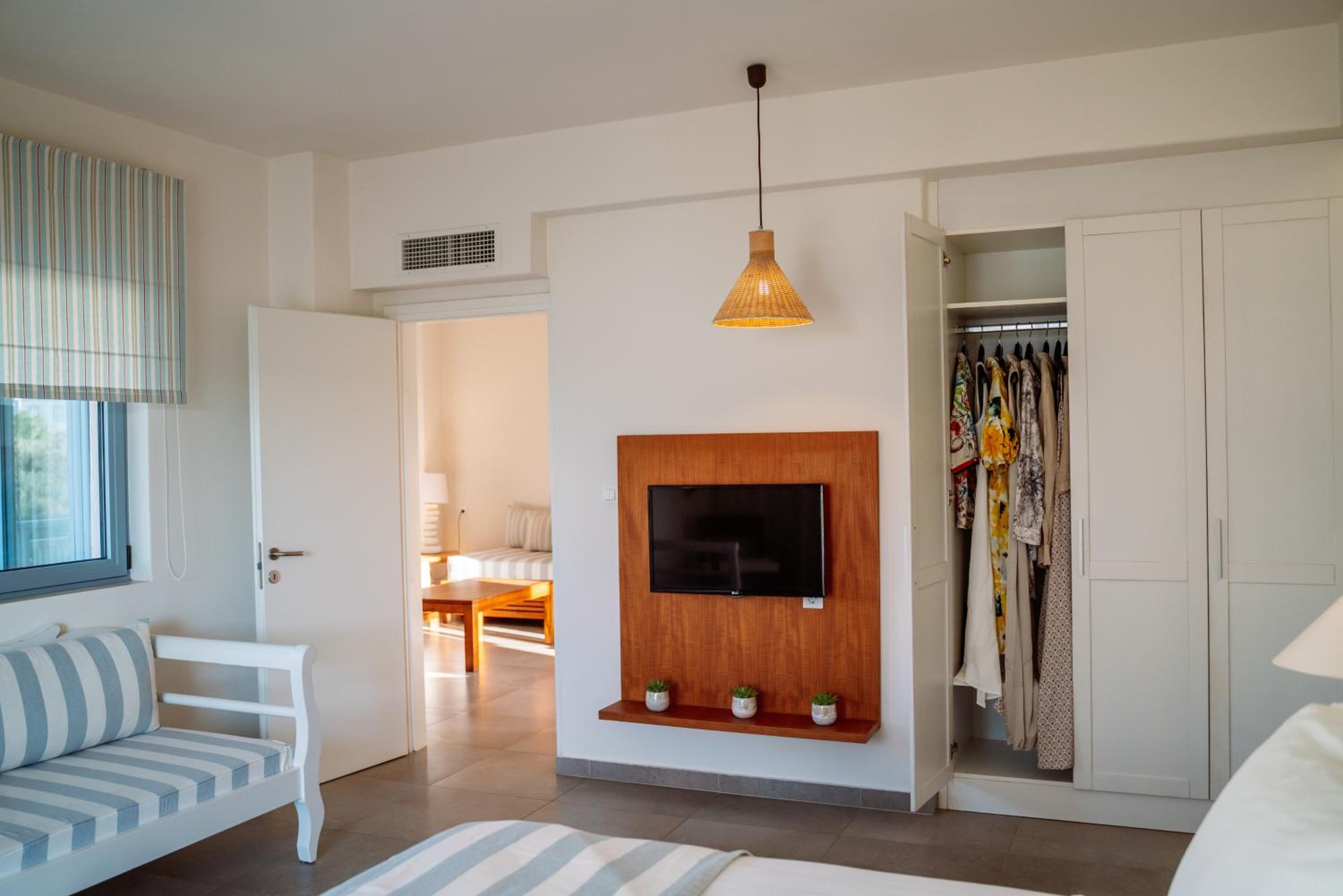 Junior Suite with Pool View