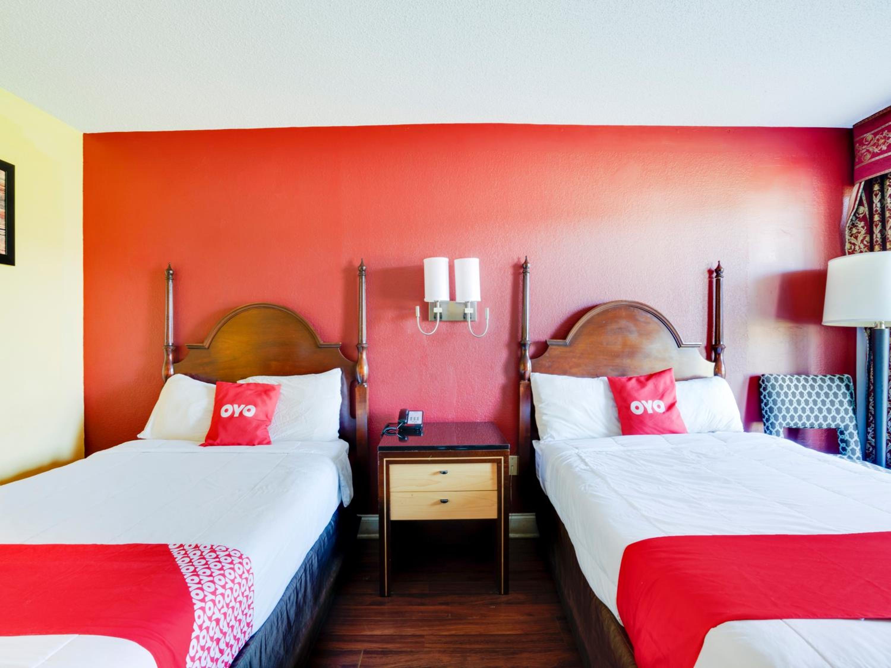 2 Full Bed - Photo 2