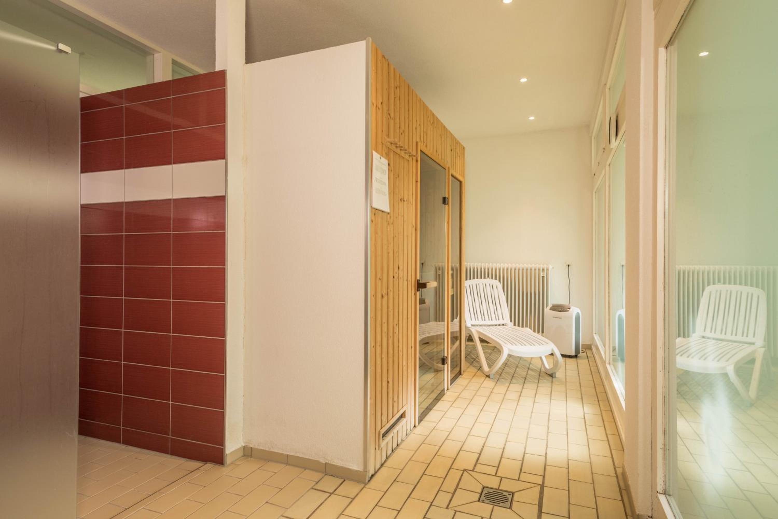 Superior One-Bedroom Apartment with Balcony - Photo 20