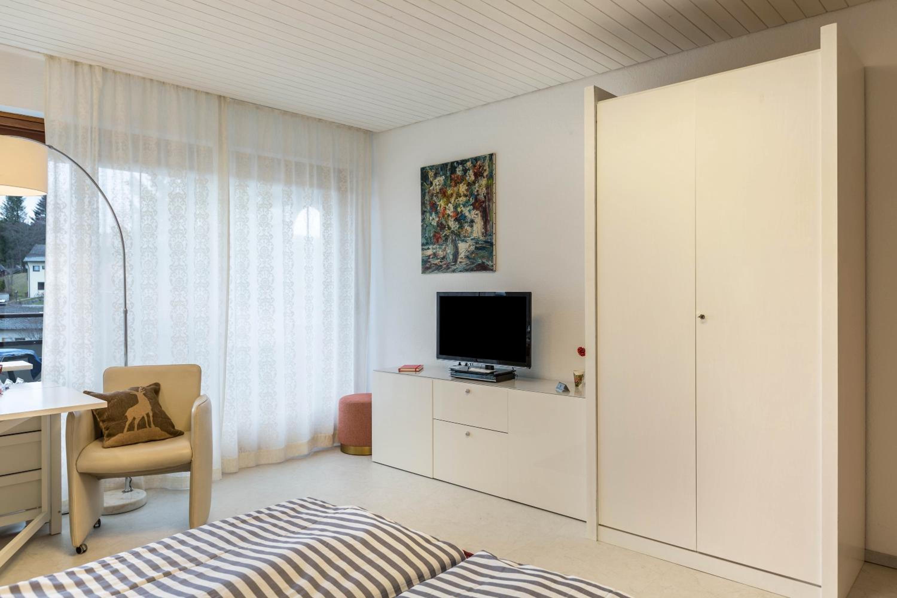 Superior One-Bedroom Apartment with Balcony - Photo 1