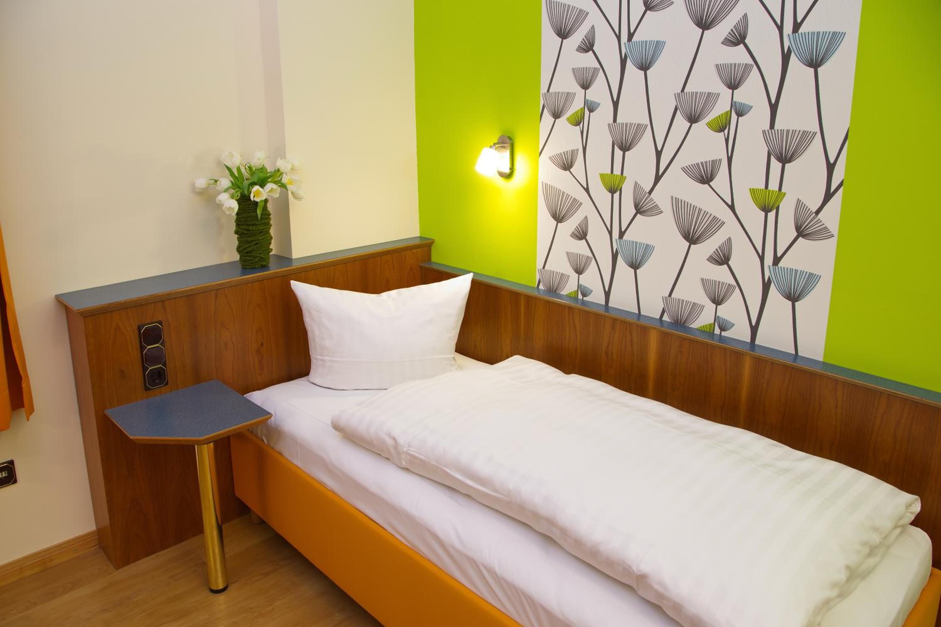 Single Room photo 1