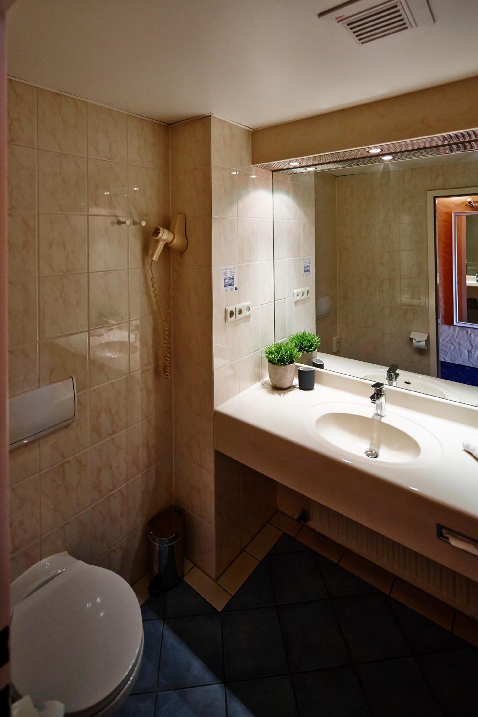 Single Room photo 3