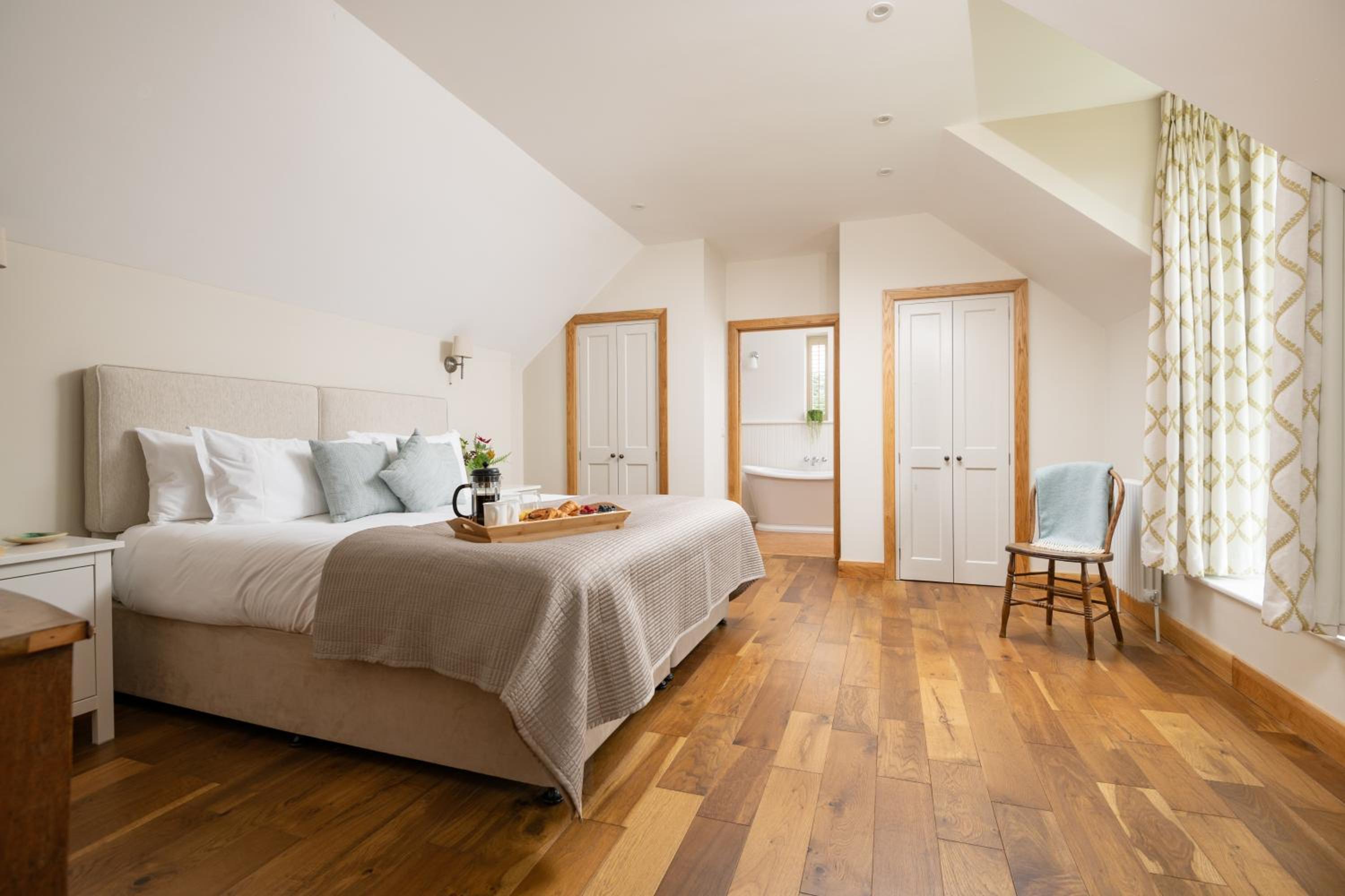 Three-Bedroom House photo 1