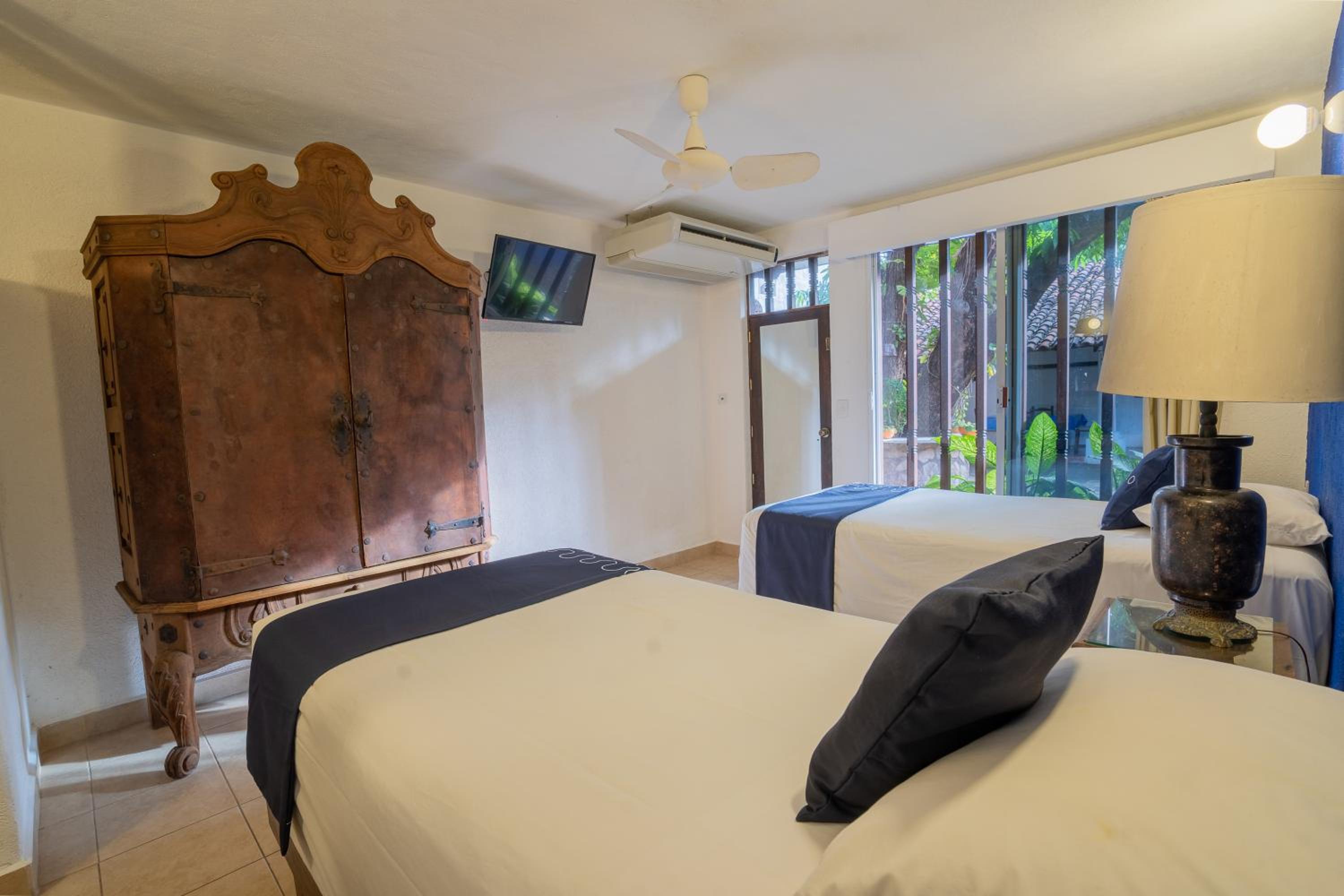 Twin Beds Deluxe photo 3