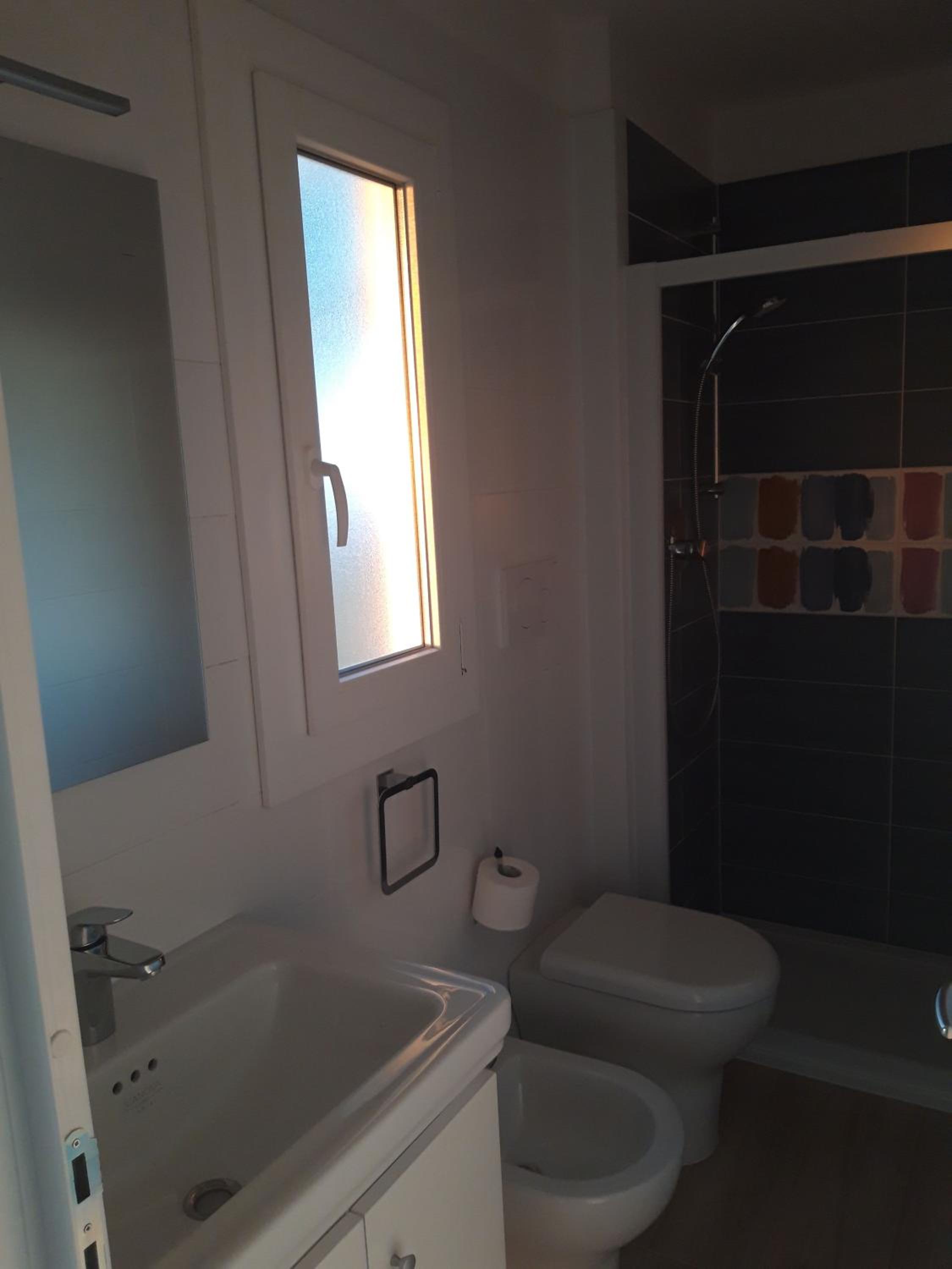 Mobile Home photo 2