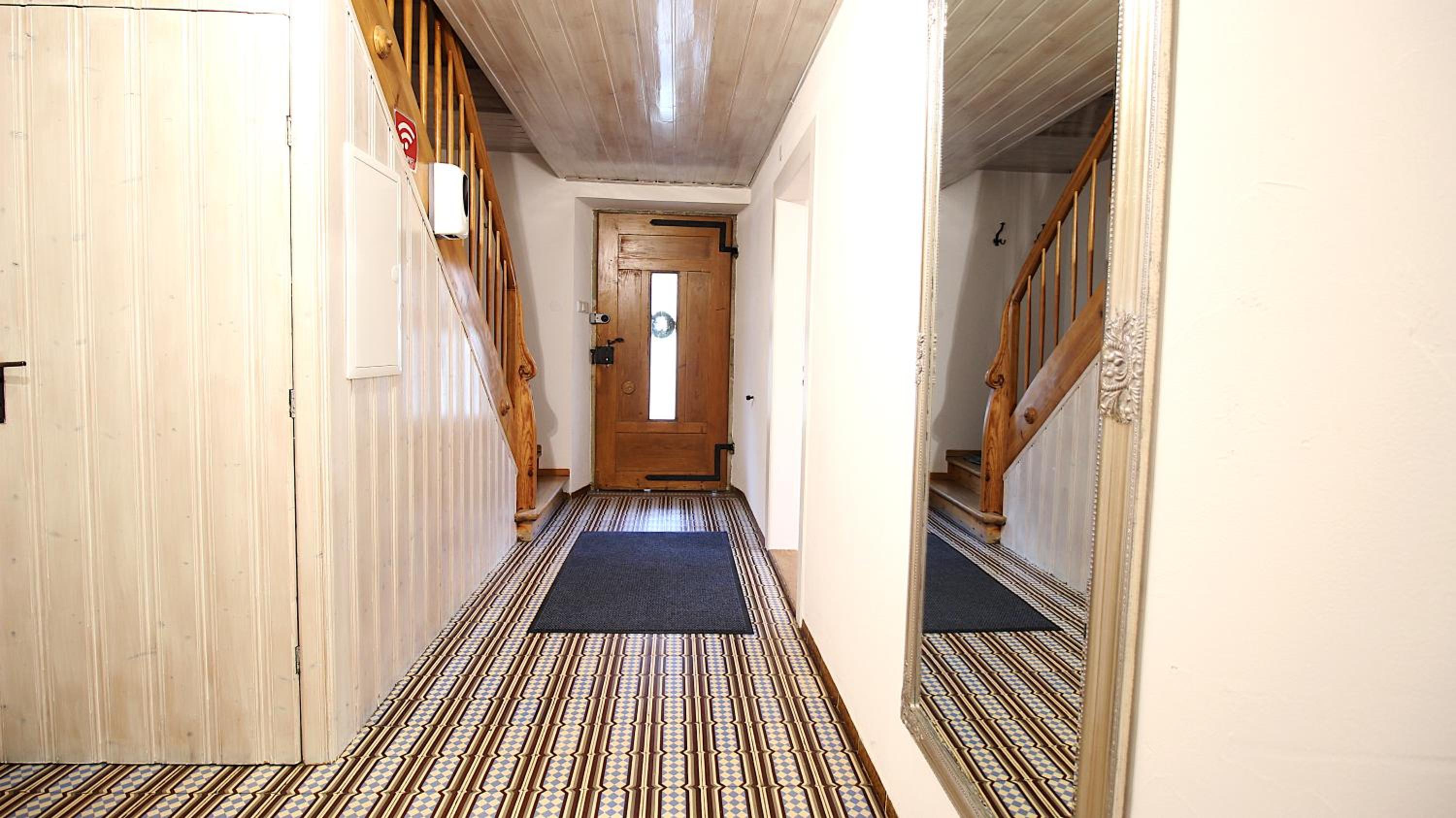 Apartment - Ground Floor photo 3