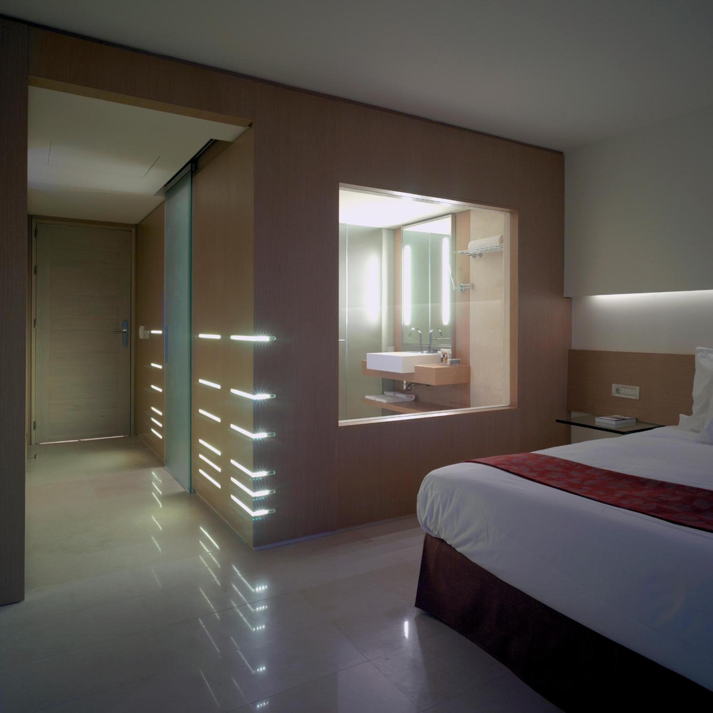 Junior Suite Sea View With Shared Pool photo 2