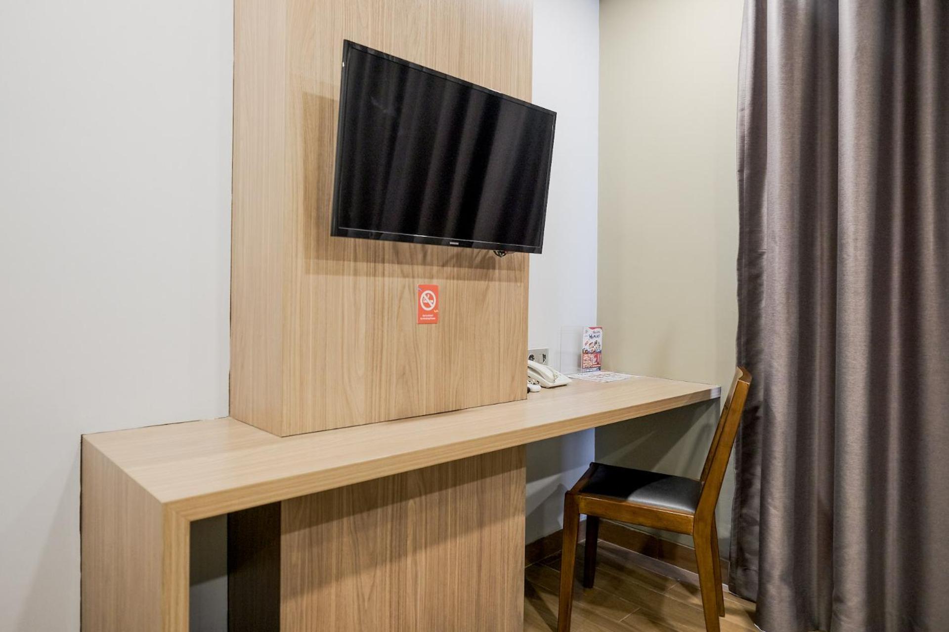 Deluxe Room - Photo 4