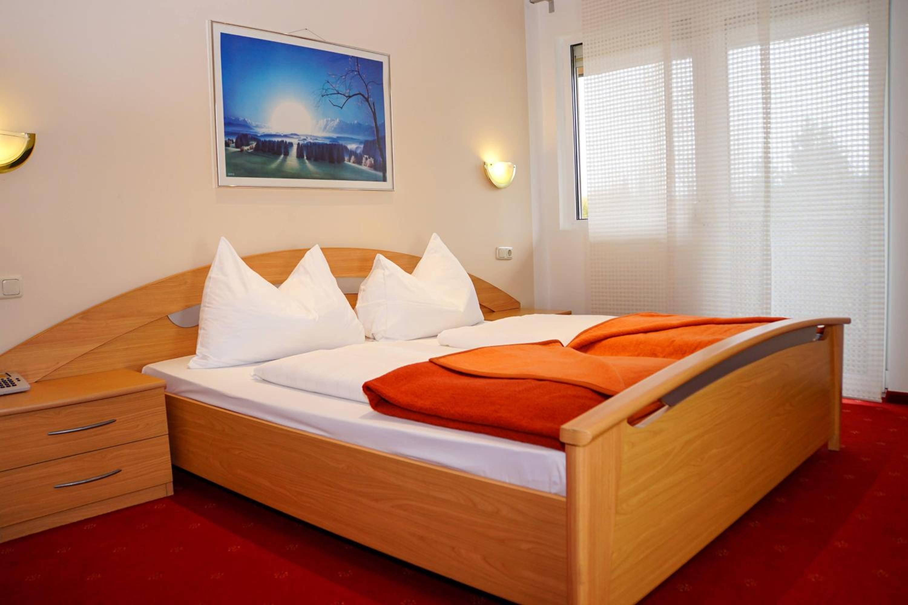Double Room - Photo 6