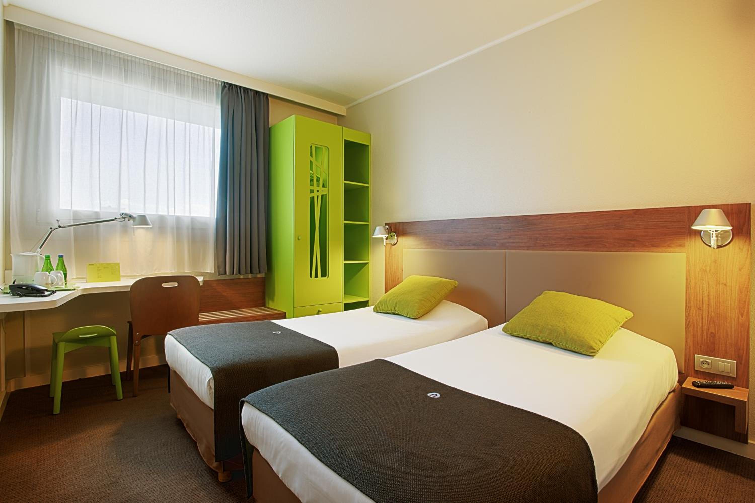 Twin Room - Photo 1