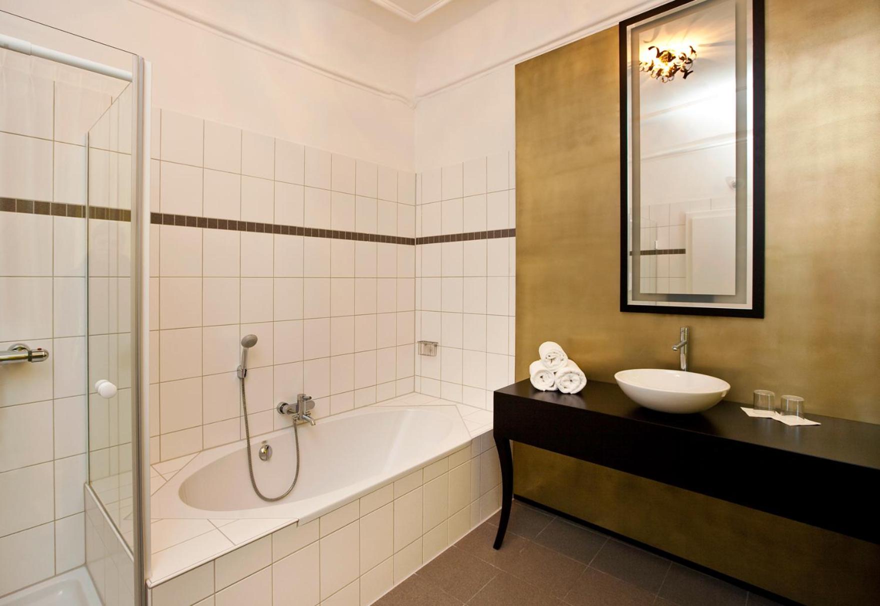 Superior Senior Double Room photo 3