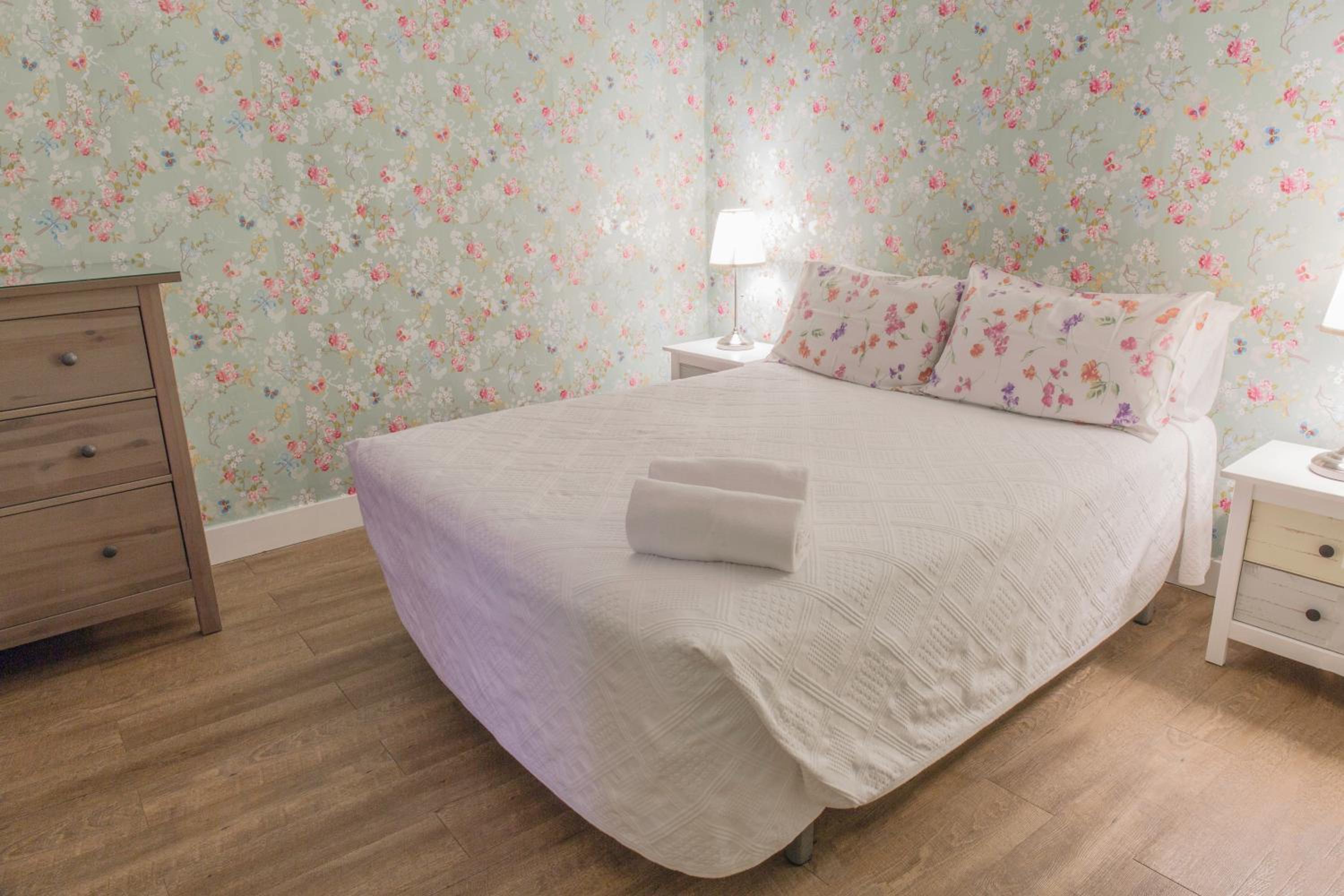 Doble con Baño Privado Externo y Cama Extra