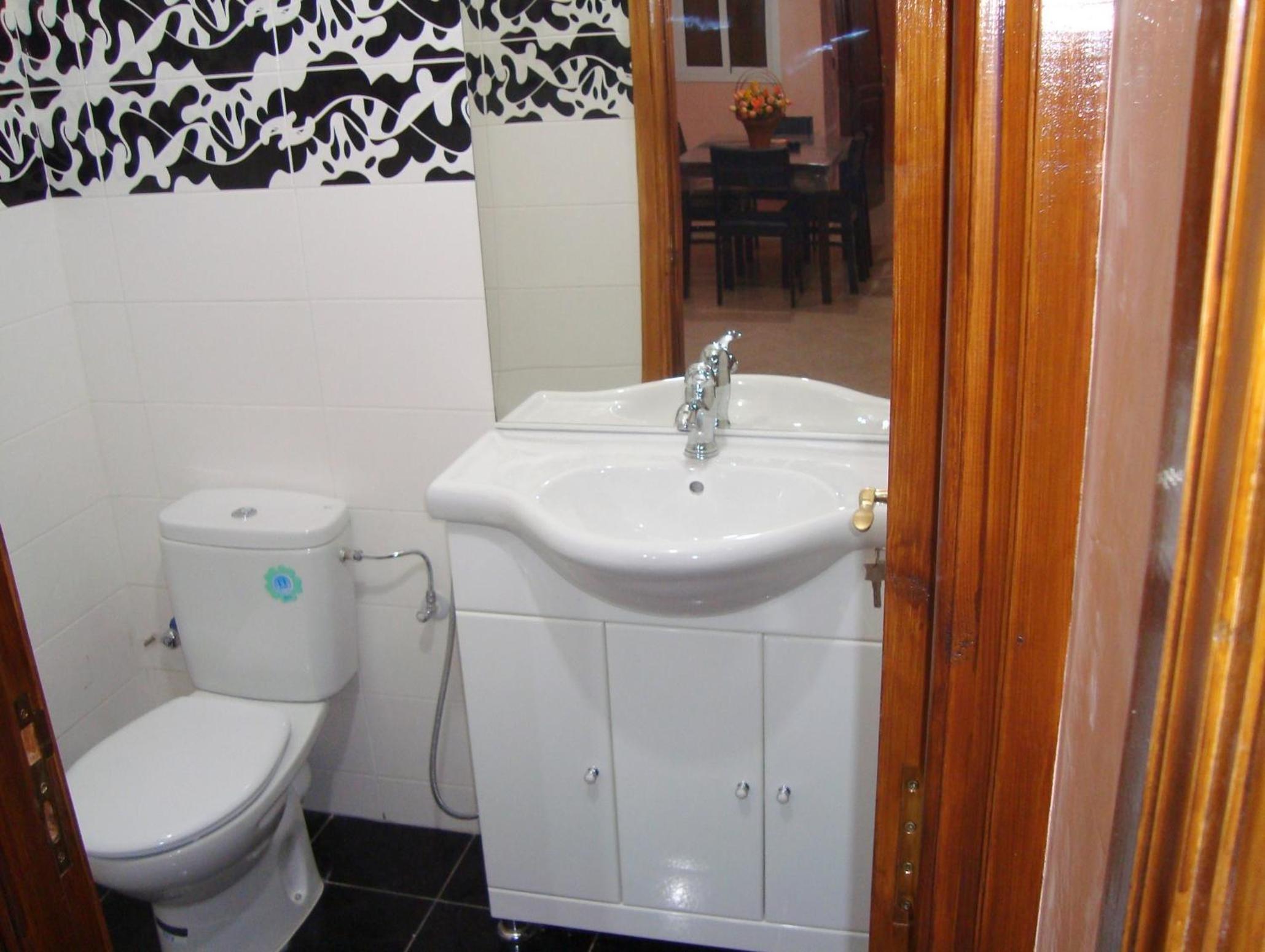 Three-Bedroom Apartment - Photo 3