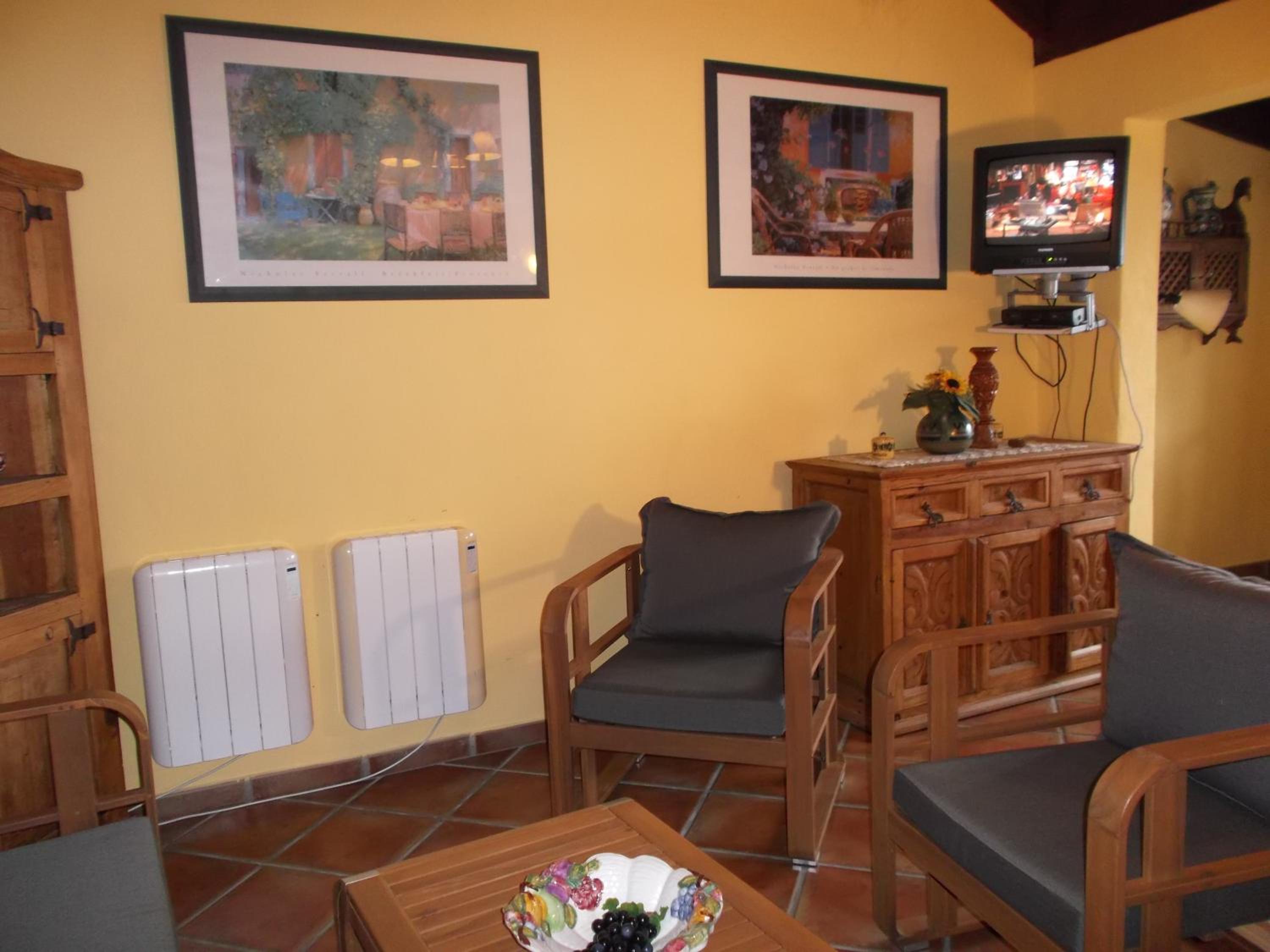 Apartment with Sea View (2 Adults) - Photo 29