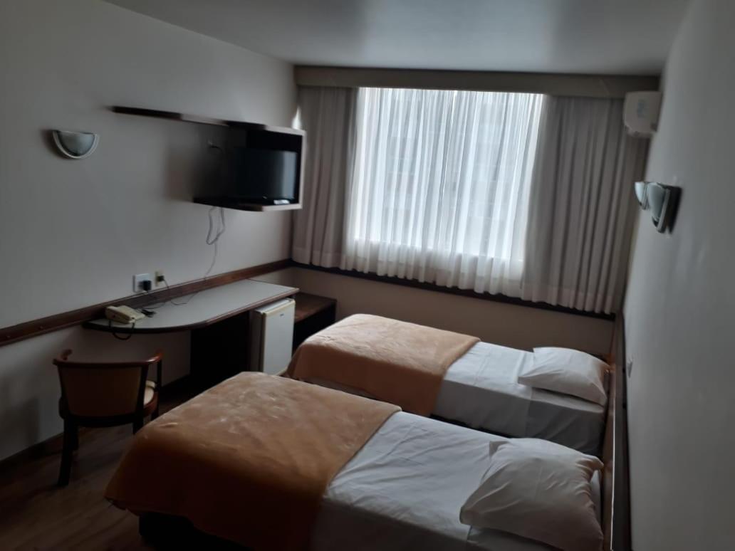 Double or Twin Room photo 2