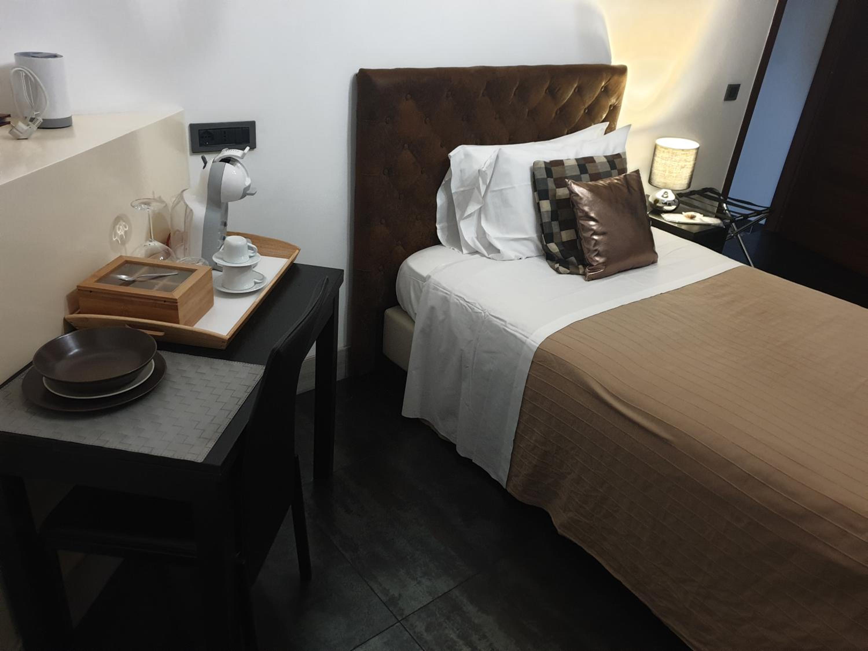 Single Apartment
