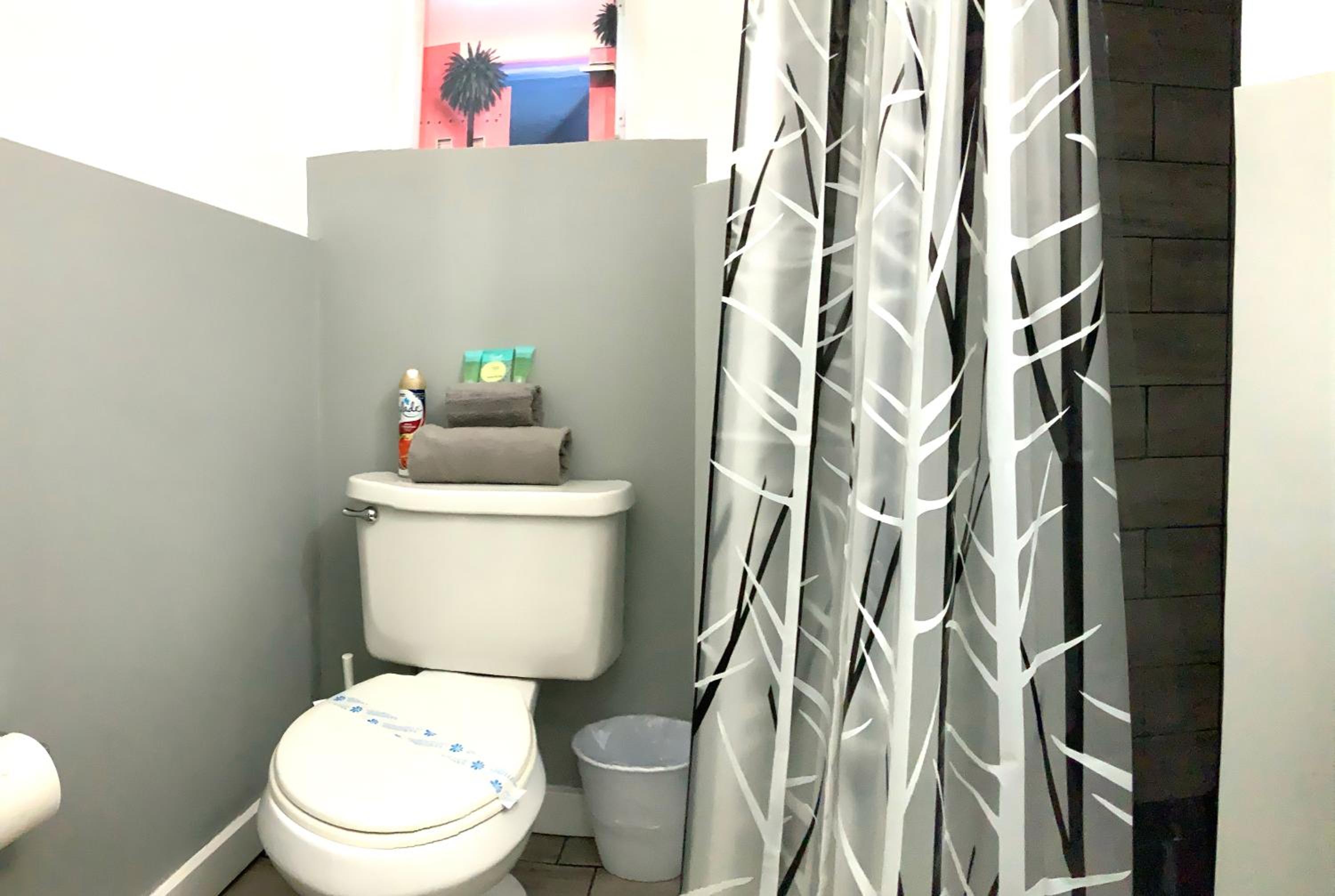 Apartment - Ground Floor photo 2