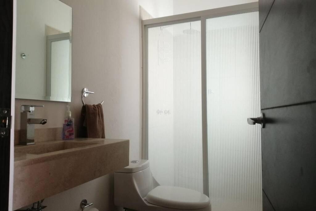 Three-Bedroom Villa - Photo 7